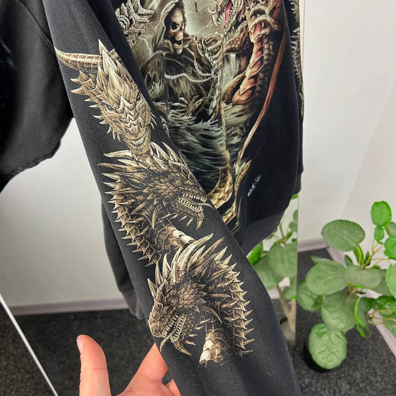 Vintage Dragon Skull Japanese Vintage Wild Zip Hoodie Over Print Size US M / EU 48-50 / 2 - 4 Thumbnail