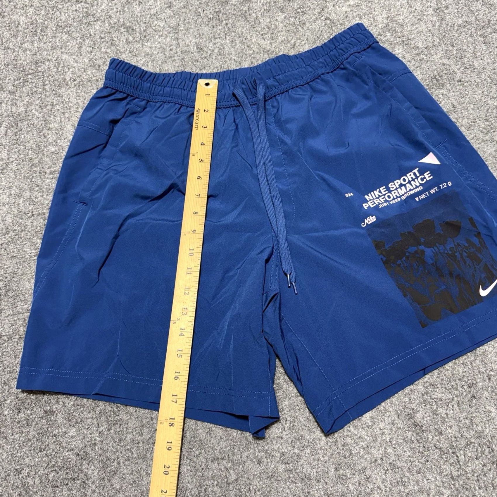 Nike Nike Shorts Mens L Blue Form 7" Unlined Shorts Versatile Dri-FIT FN3283-476 Size US 36 / EU 52 - 4 Thumbnail