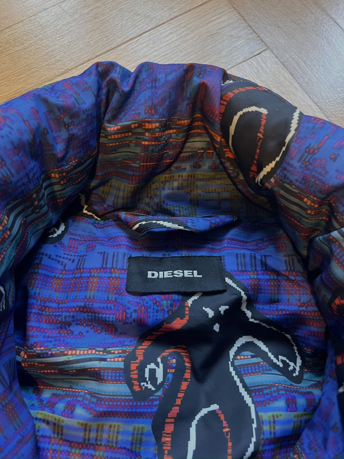Diesel *RARE* Diesel Graffiti Puffer Size US XL / EU 56 / 4 - 5 Thumbnail