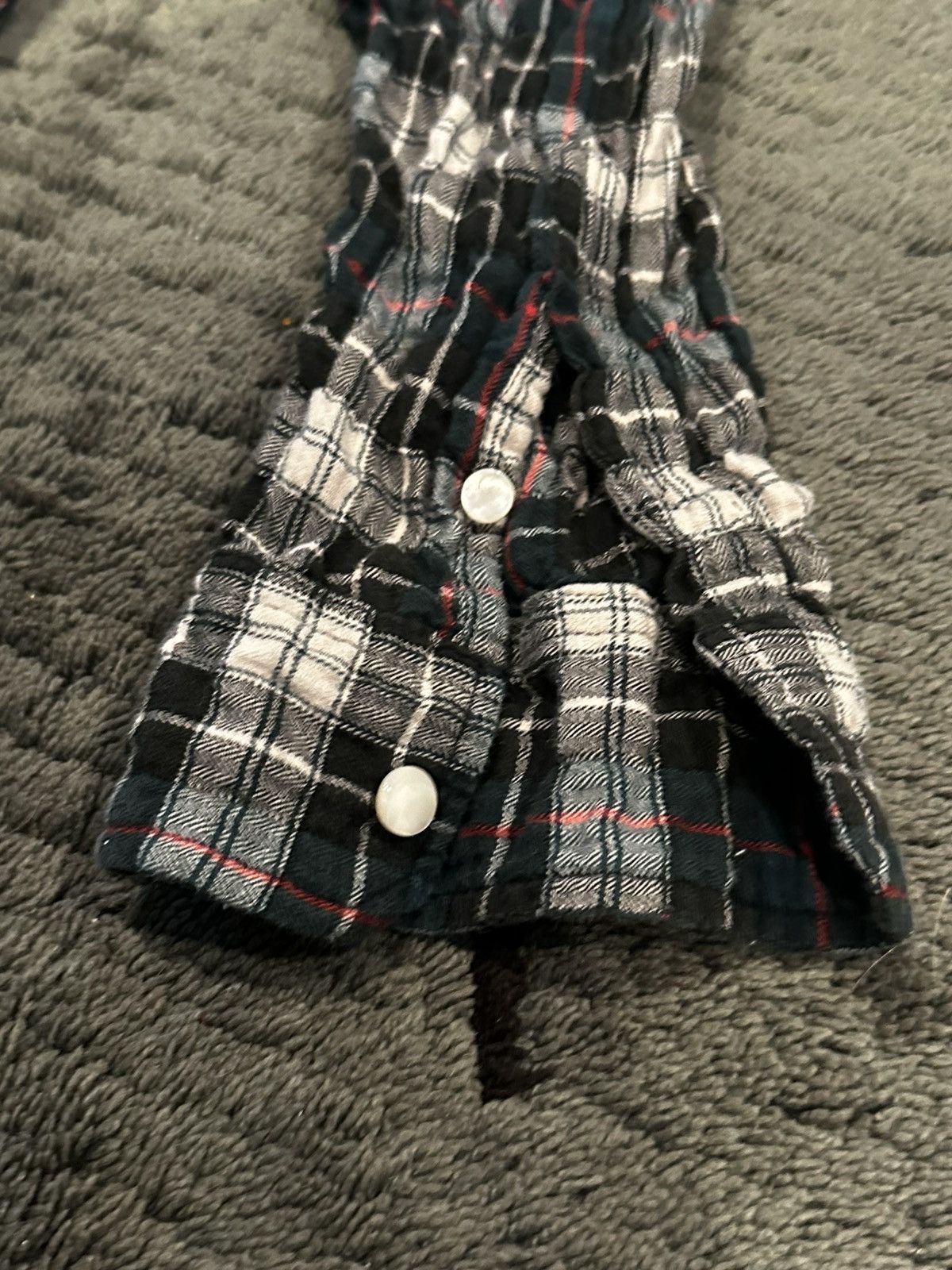 GOODENOUGH GOODENOUGH “Keep The Humming” Stretchy Flannel Button Down Size US M / EU 48-50 / 2 - 13 Thumbnail