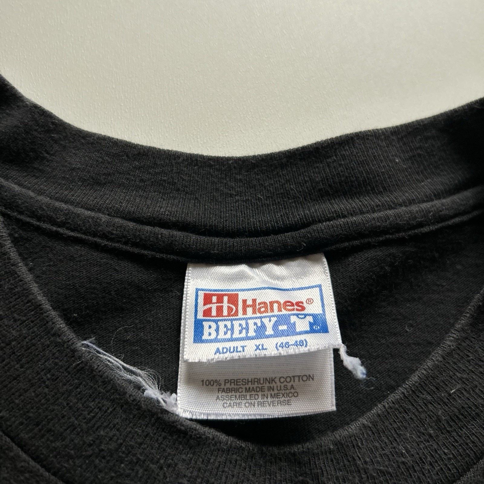Hanes Vintage Pfizer T Shirt XL 90s Fortune Magazine Hanes Beefy T Size US XL / EU 56 / 4 - 7 Thumbnail