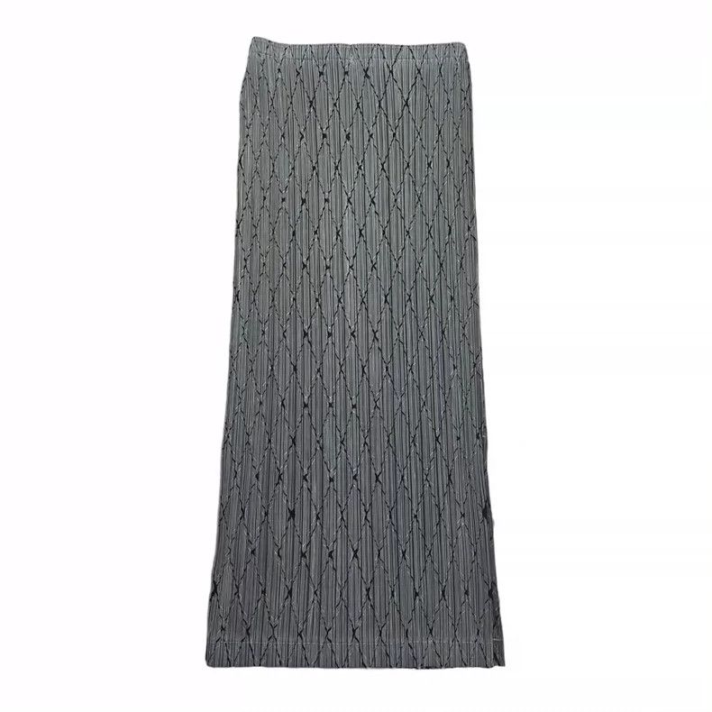 Issey Miyake issey miyake size:5 Diamond-cut skirt 2505-Nextarrow Size 31" - 1 Thumbnail