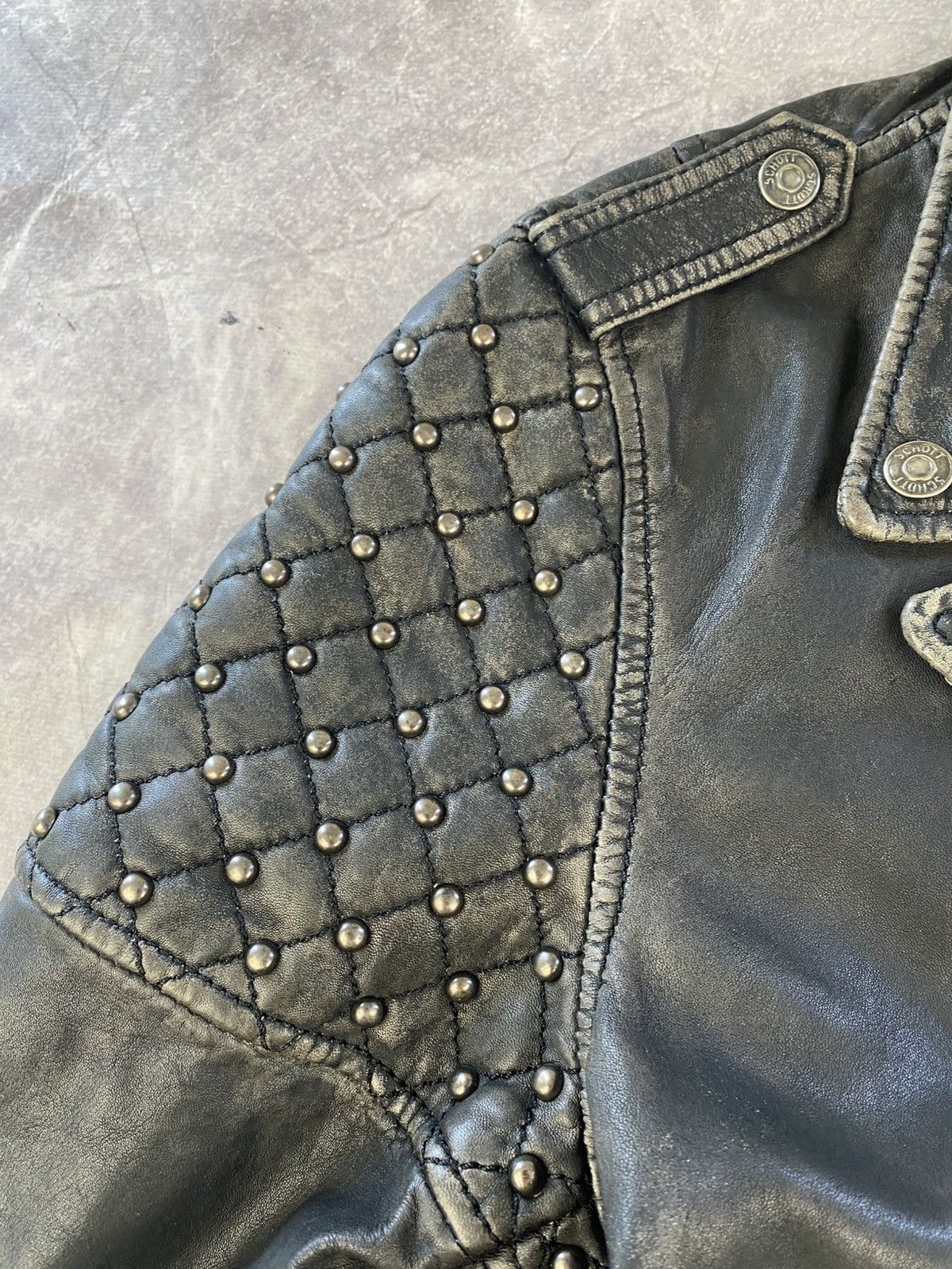 Schott Schott Perfecto Leather Jacket with Metal Studded Size: L Size L / US 10 / IT 46 - 12 Thumbnail