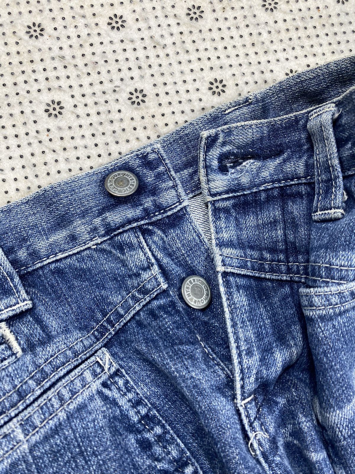 Hysteric Glamour × Jean Distressed Denim By Hysteric Glamour Size US 29 - 9 Thumbnail