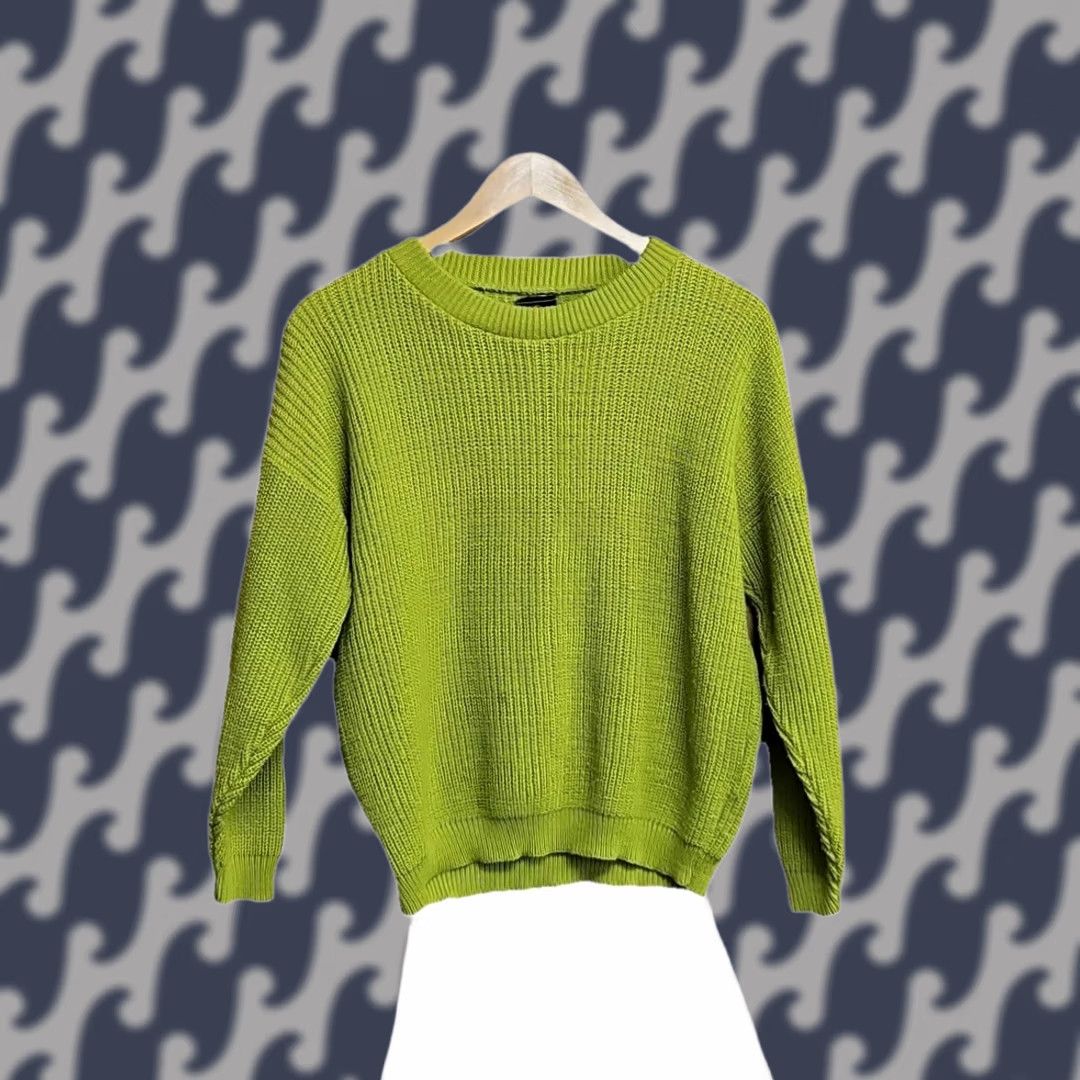 Vintage VINTAGE Tudor Hall Sweater Women’s M Crew Neck Green 80s 90s Chunky Knit Acrylic Pullover Size M / US 6-8 / IT 42-44 - 1 Thumbnail