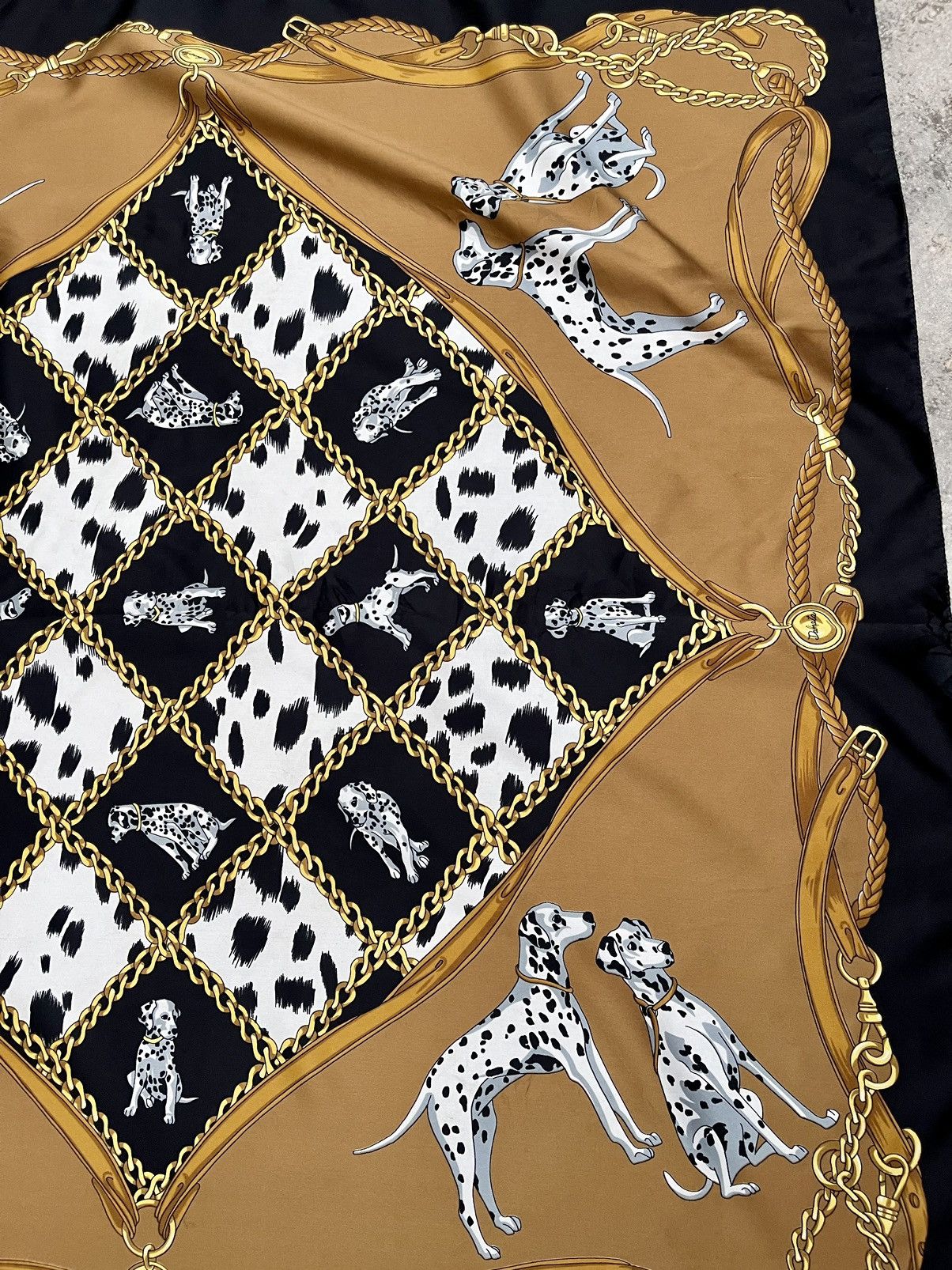 Vintage DALMATION POLYESTER SCARVES Size ONE SIZE - 6 Thumbnail