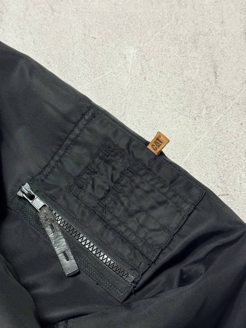 Caterpillar Vintage Caterpillar Fur Jacket Bomber Baggy Black Y2K 90s Size US L / EU 52-54 / 3 - 4 Thumbnail
