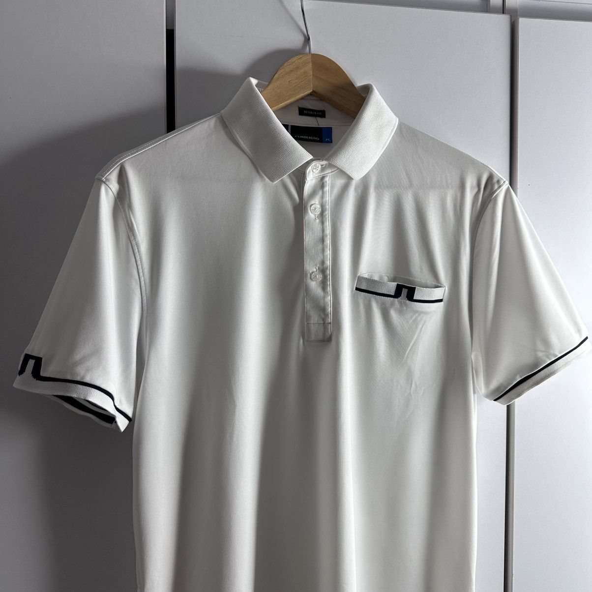 J.Lindeberg J.Lindeberg Polo Luxury Tshirt Size US M / EU 48-50 / 2 - 2 Thumbnail
