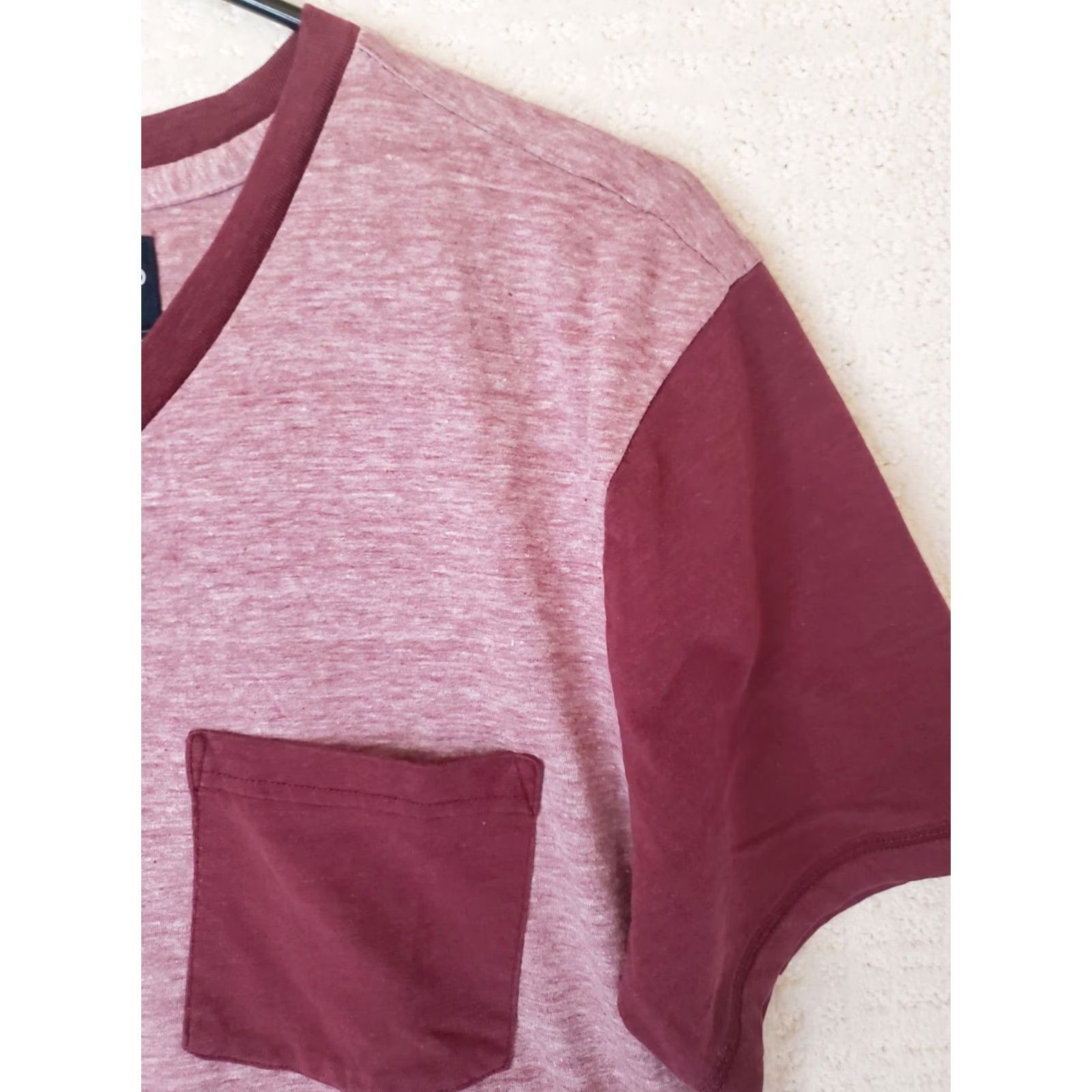 Lucky Brand Lucky Brand Men’s T-Shirt Pocket V-Neck Maroon Heathered Regular M Red Jersey Short Sleeve Clothing Shirt Mens Size US M / EU 48-50 / 2 - 6 Thumbnail