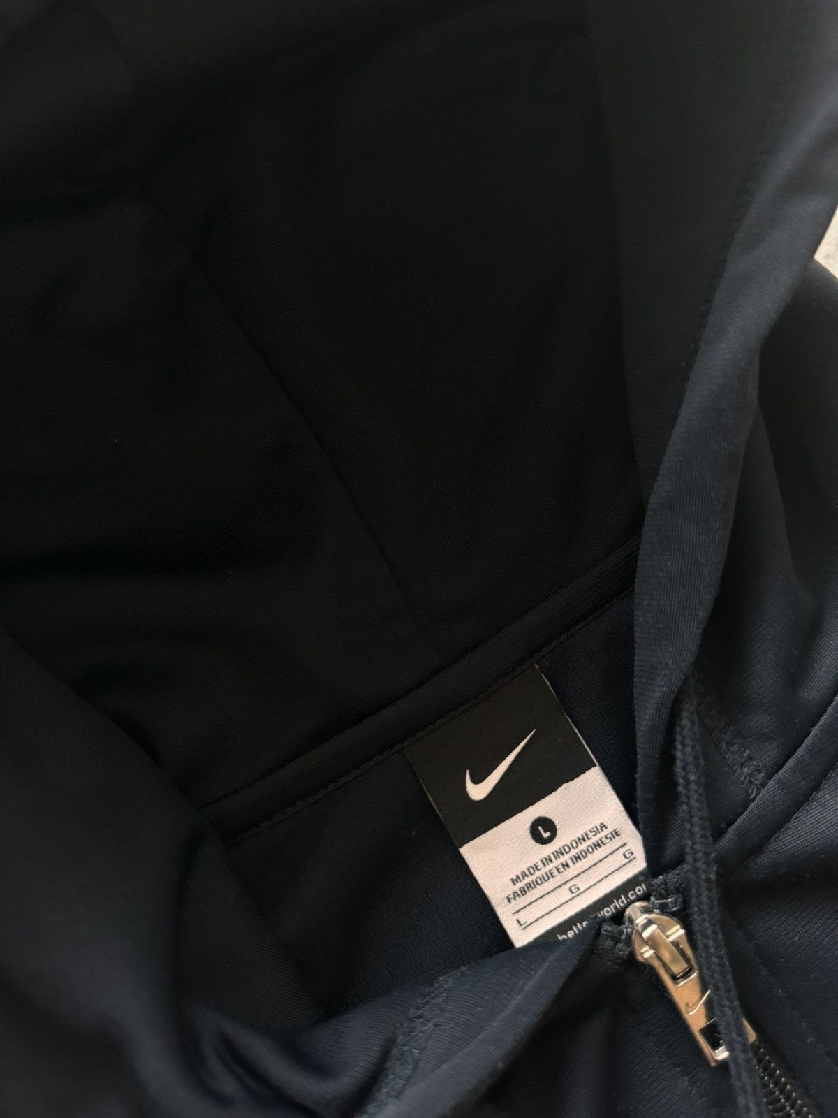 Nike × Vintage NIKE VINTAGE CENTER LOGO OVERSIZE BOXY HOODIE Size US L / EU 52-54 / 3 - 6 Thumbnail