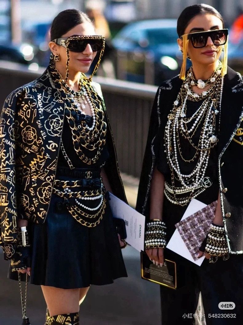 Chanel Chanel Egyptian series black gold graffiti leather jacket Size XS / US 0-2 / IT 36-38 - 6 Thumbnail