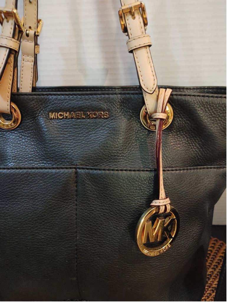 Michael Kors Michael Kors Bedford Tote & Manhatten Wallet Set Size ONE SIZE - 2 Thumbnail