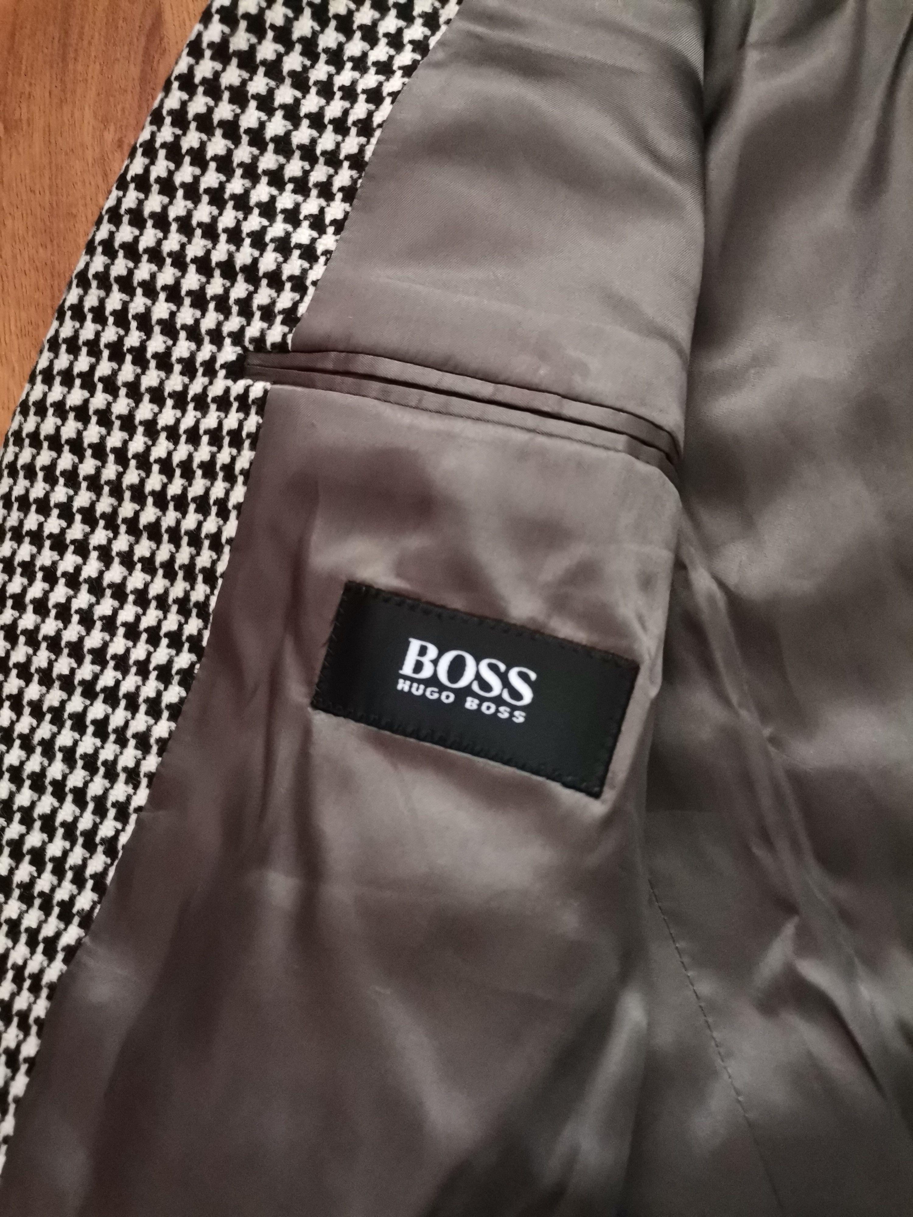 Hugo Boss Hugo Boss Blazer Size 38R - 3 Thumbnail