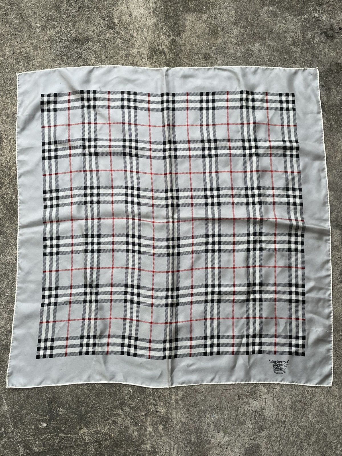 Burberry Vintage Burberry’s Silk Scarf Size ONE SIZE - 1 Thumbnail