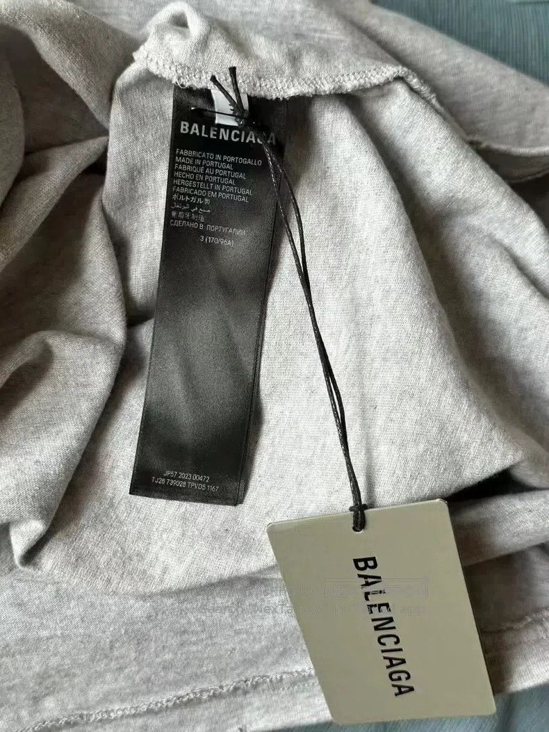 Balenciaga Balenciaga Gray berkind short sleeve Size US L / EU 52-54 / 3 - 3 Thumbnail