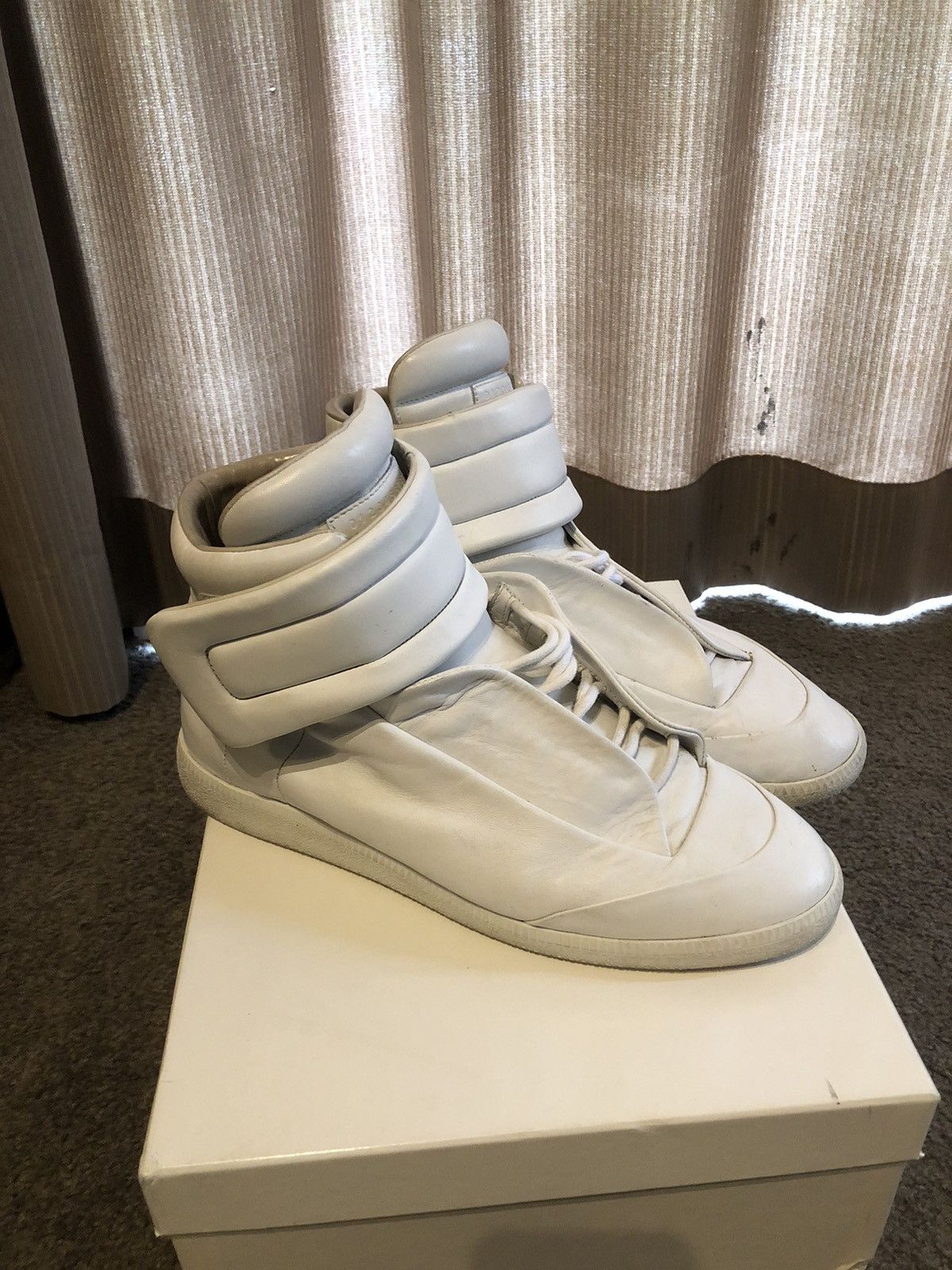 Maison Margiela メゾンマルジェラ フューチャーハイ　グラフィック Maison Margiela Future White | Grailed