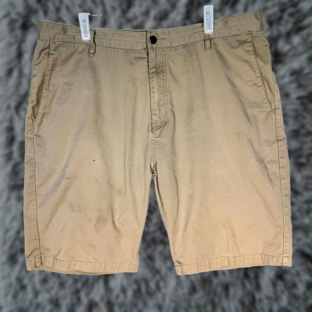 Volcom Volcom Chino Shorts Mens 38 Tan Flat Front Slash Pocket Casual Summer Comfort Size US 38 / EU 54 - 1 Thumbnail