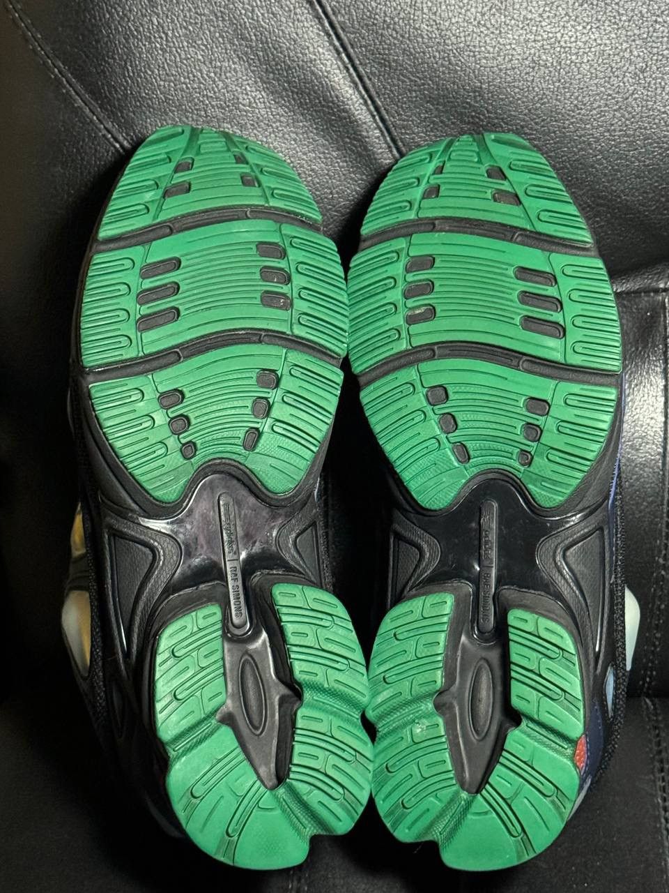Adidas × Raf Simons 8us Adidas Raf Simons Ozweego Night Marine Size US 8 / EU 41 - 9 Thumbnail