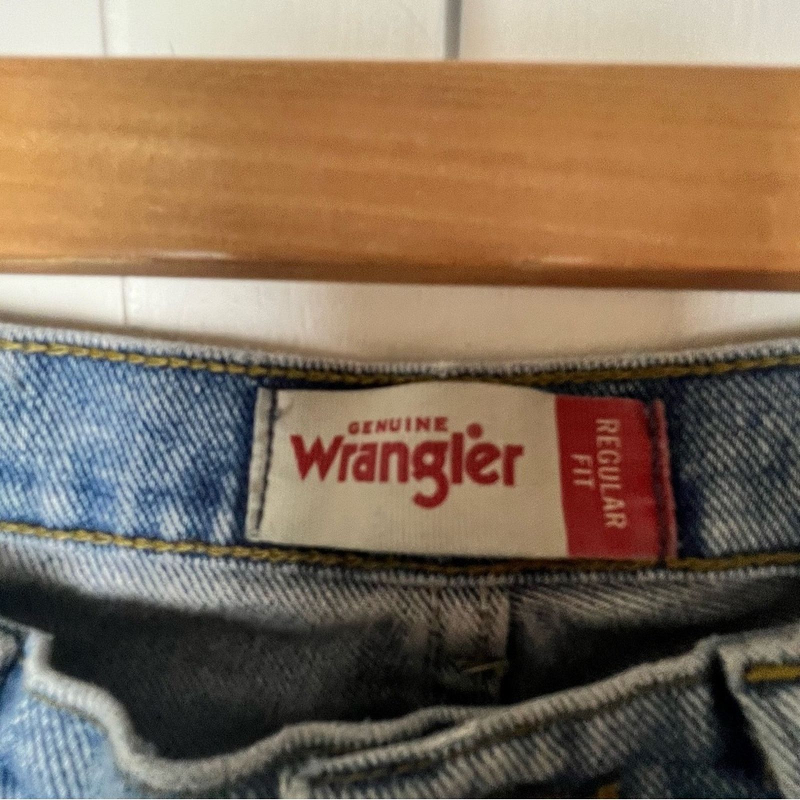 Wrangler Wrangler Distressed Medium Wash Straight Leg 5 Pockets Jeans Size US 34 / EU 50 - 15 Thumbnail