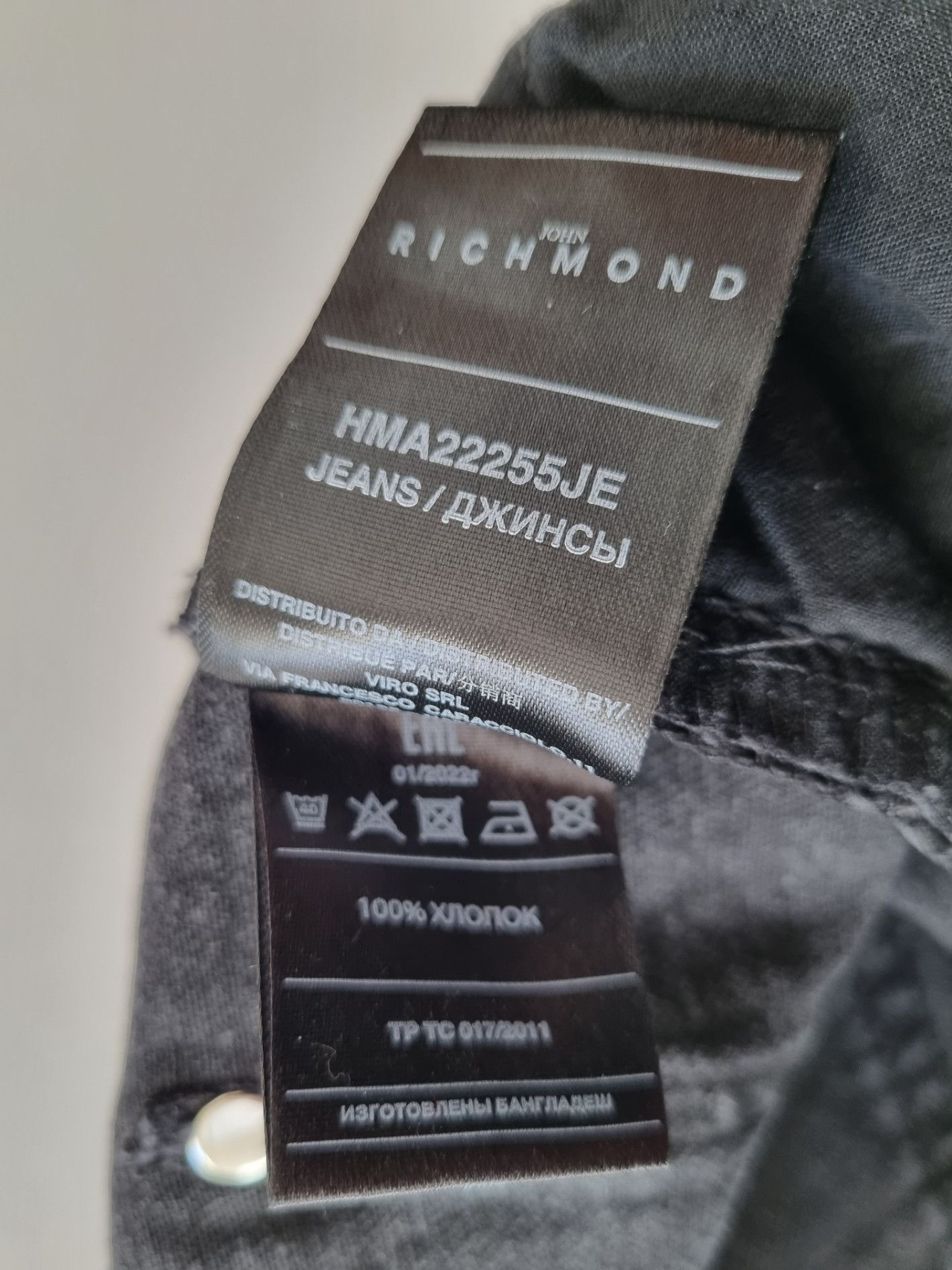 John Richmond John Richmond It's Only Rock'N'Roll Distressed Jeans Size US 33 - 9 Thumbnail
