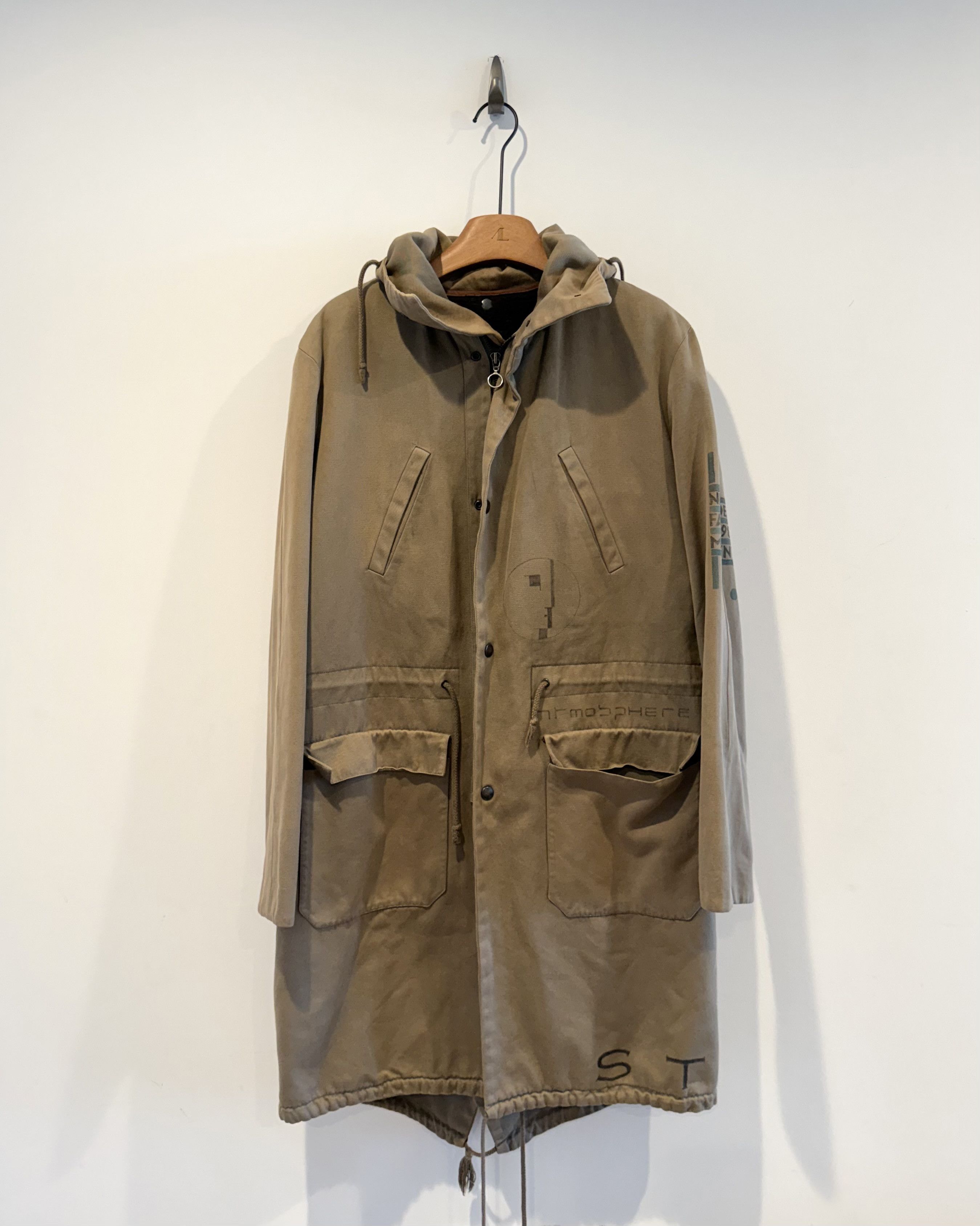 Raf Simons Raf simons Aw2003 “Closer” Dizzle Parka Size US M / EU 48-50 / 2 - 2 Thumbnail