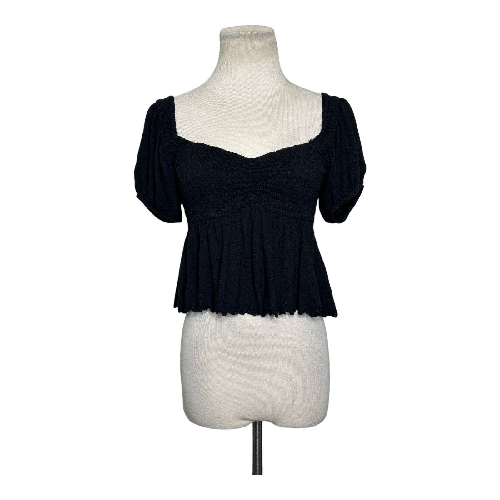 Urban Outfitters Urban Outfitters Cropped Short Sleeves Top size Small Size S / US 4 / IT 40 - 8 Thumbnail