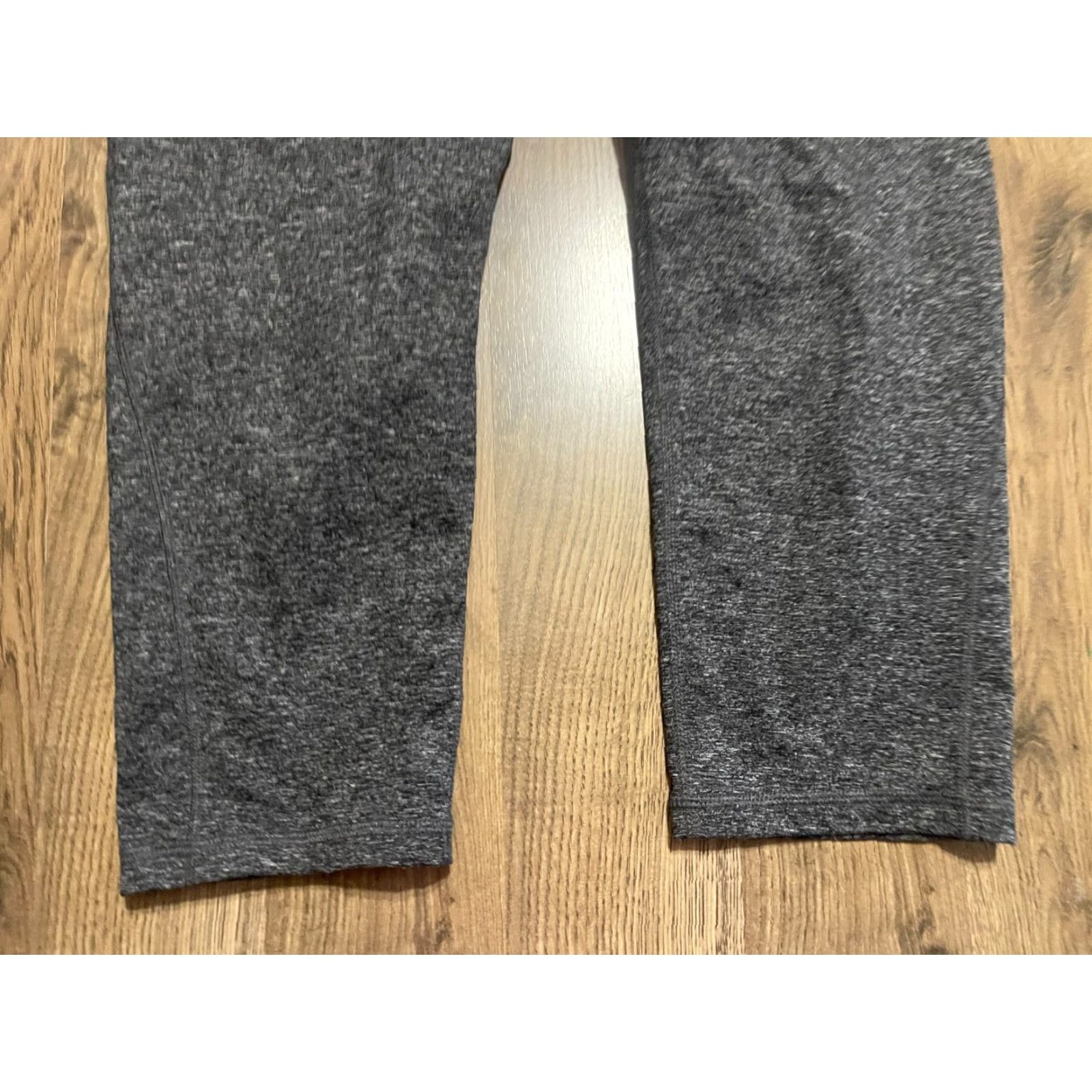 Old Navy Old Navy ACTIVE Pants Women’s Large Gray Pull On Leggings COZECORE Size 36" / US 14 / IT 50 - 3 Thumbnail