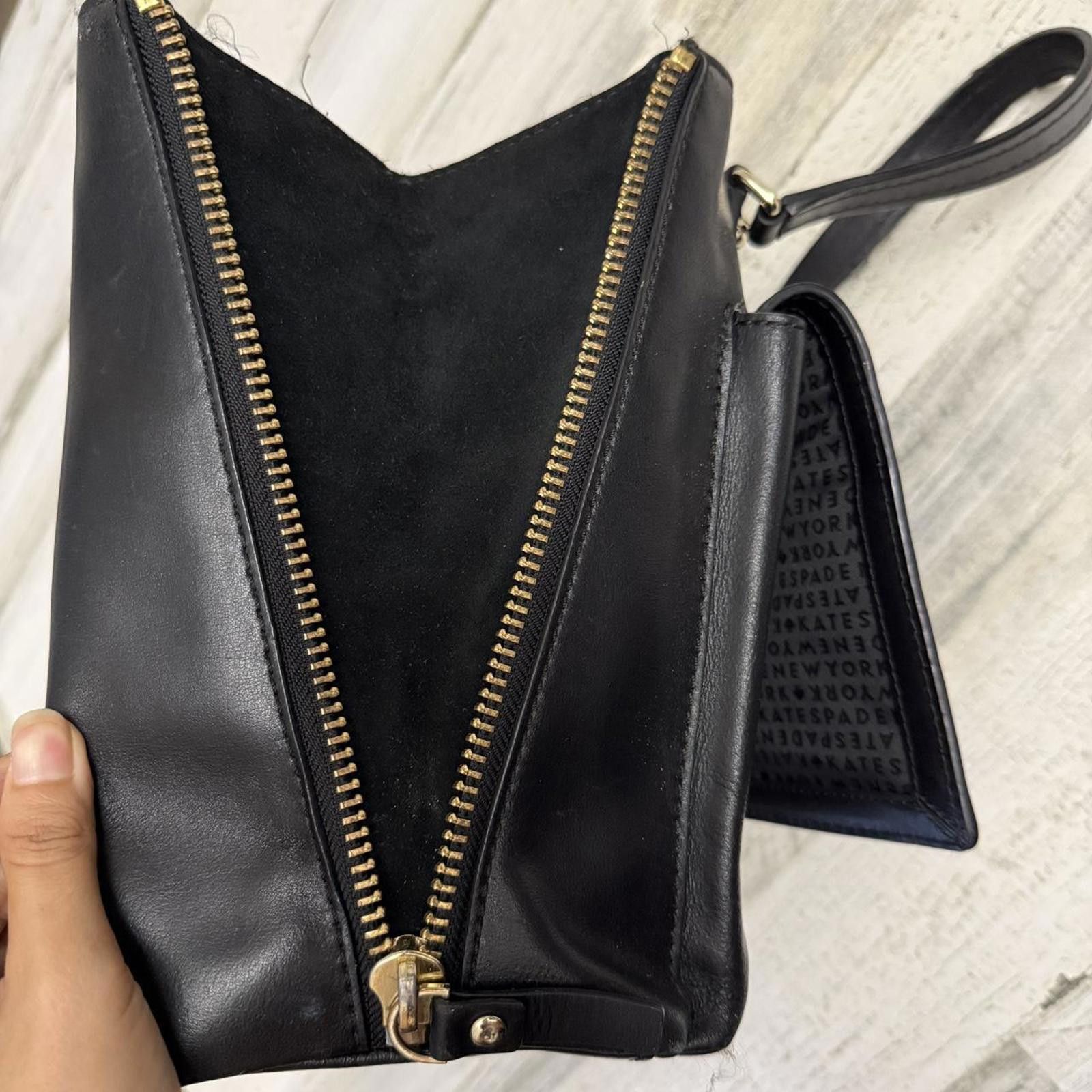 Designer Kate Spade Expandable Large Black Leather Tote Shoulder Bag Size ONE SIZE - 7 Thumbnail
