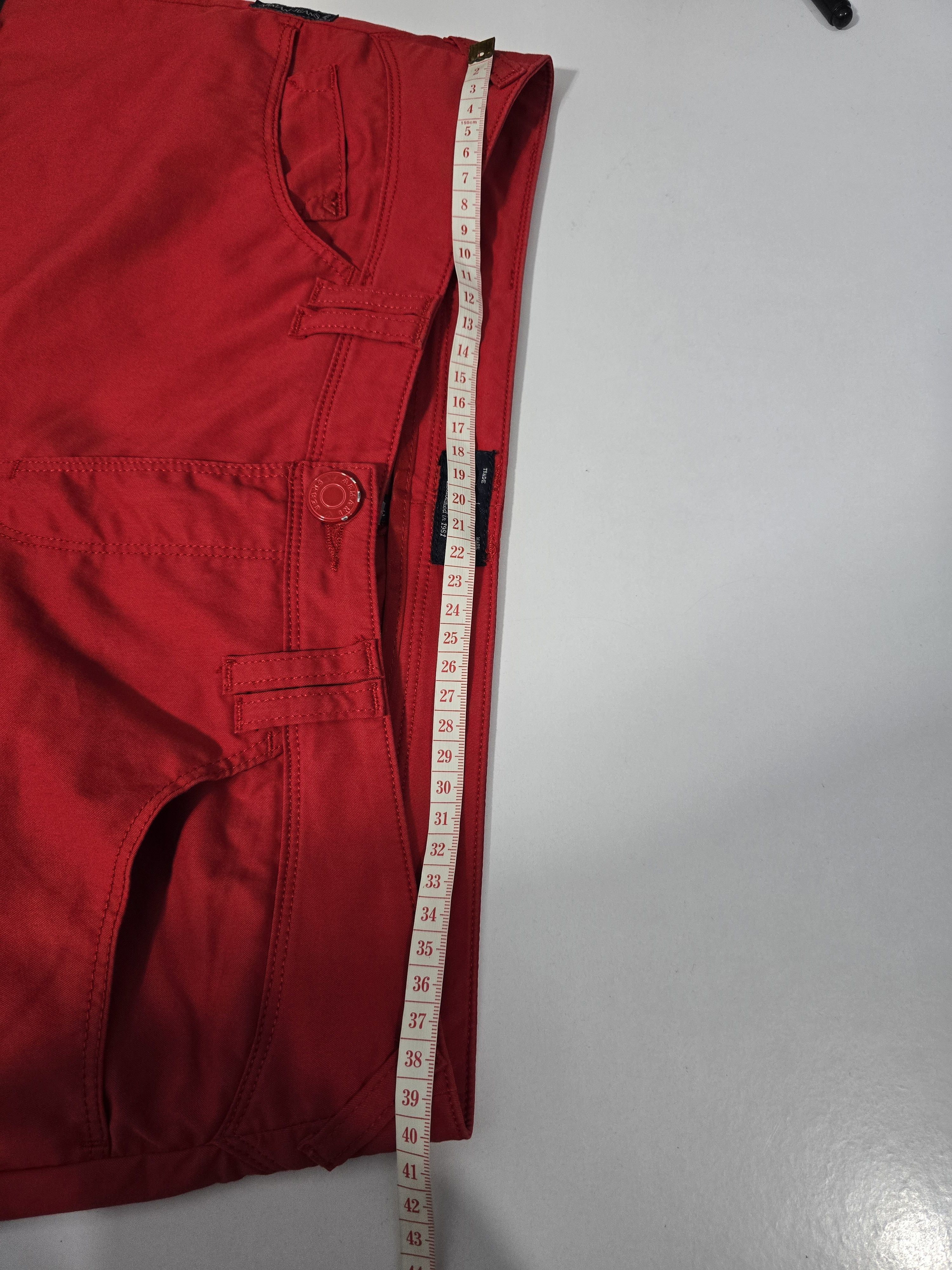 Giorgio Armani GIORGIO ARMANI JEANS, RED color w30 size MEDIUM Size 30" / US 8 / IT 44 - 10 Thumbnail