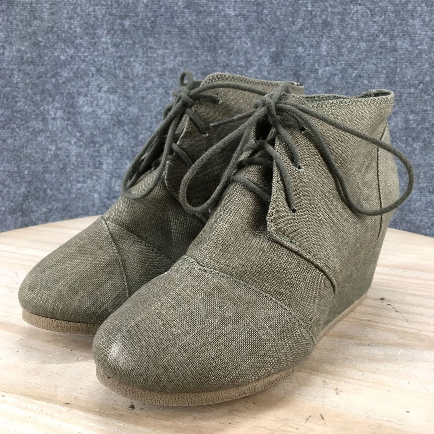 Vintage Maurices Boots Womens 9 Tali Ankle Booties Green Faux Leather Wedge Lace Up Size US 9 / IT 39 - 5 Thumbnail