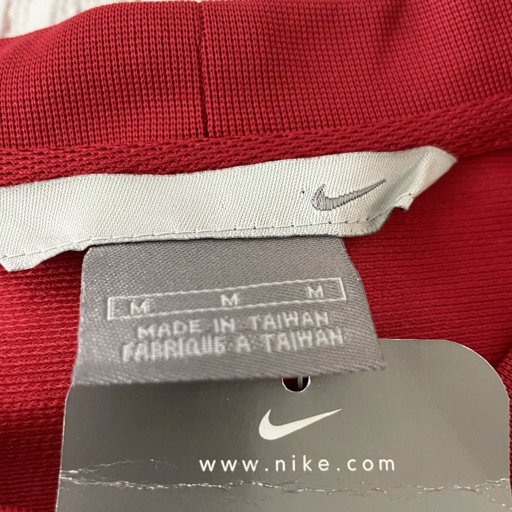 Nike Nike Essential Check Tank Shirt Mens Red M Athletic Sleeveless Vintage Size US M / EU 48-50 / 2 - 3 Thumbnail
