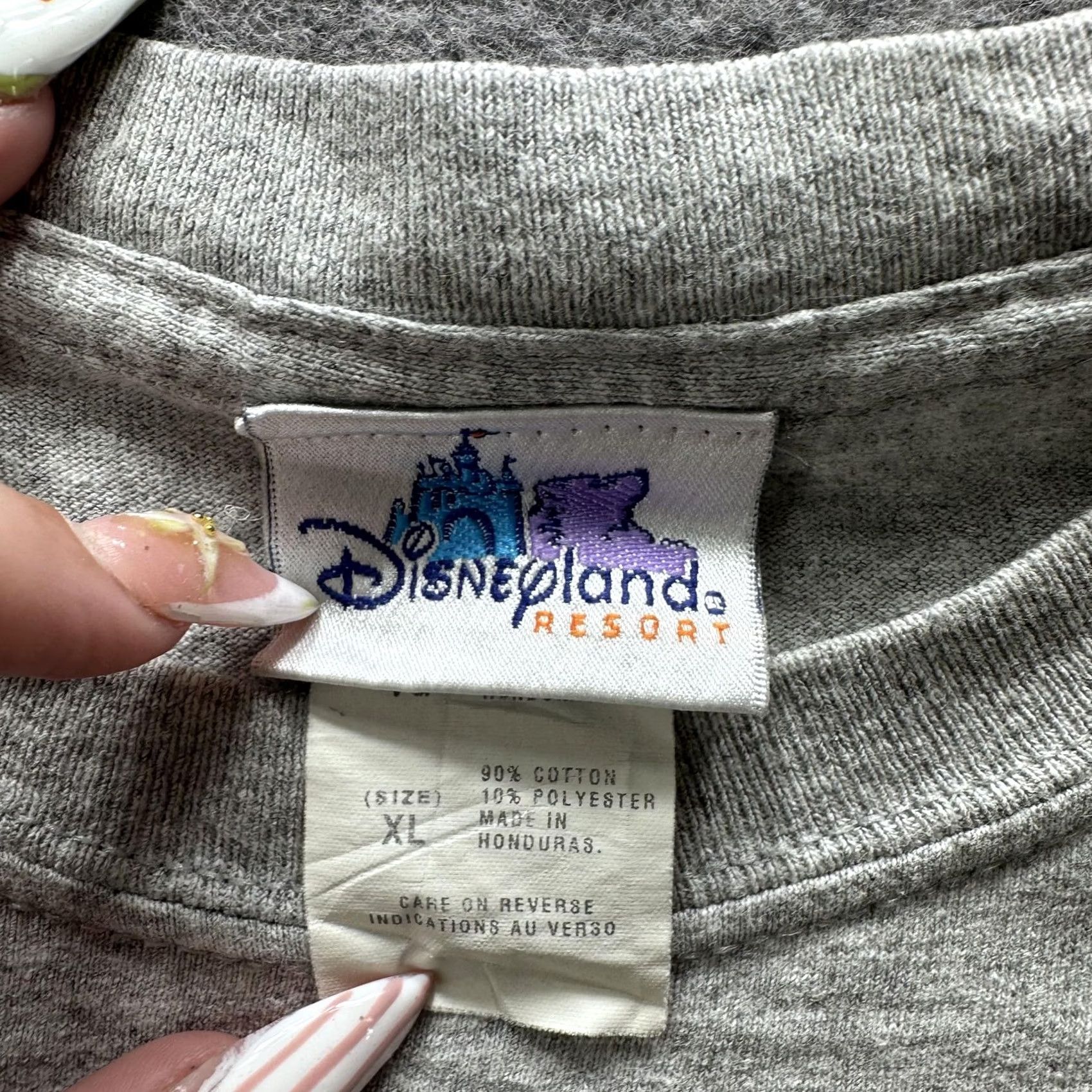 Vintage Disneyland Resort Shirt Mens XL Gray Mickey Mouse Surf Woody Car Graphic Tee Size US XL / EU 56 / 4 - 4 Thumbnail