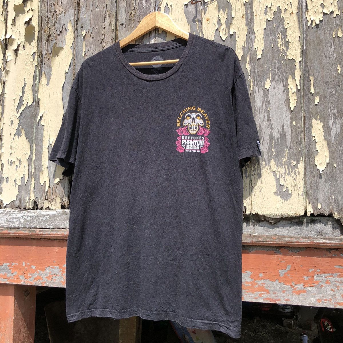 Band Tees Vintage y2k Sunfaded Deftones Belching Beaver Tshirt Size US XL / EU 56 / 4 - 4 Thumbnail
