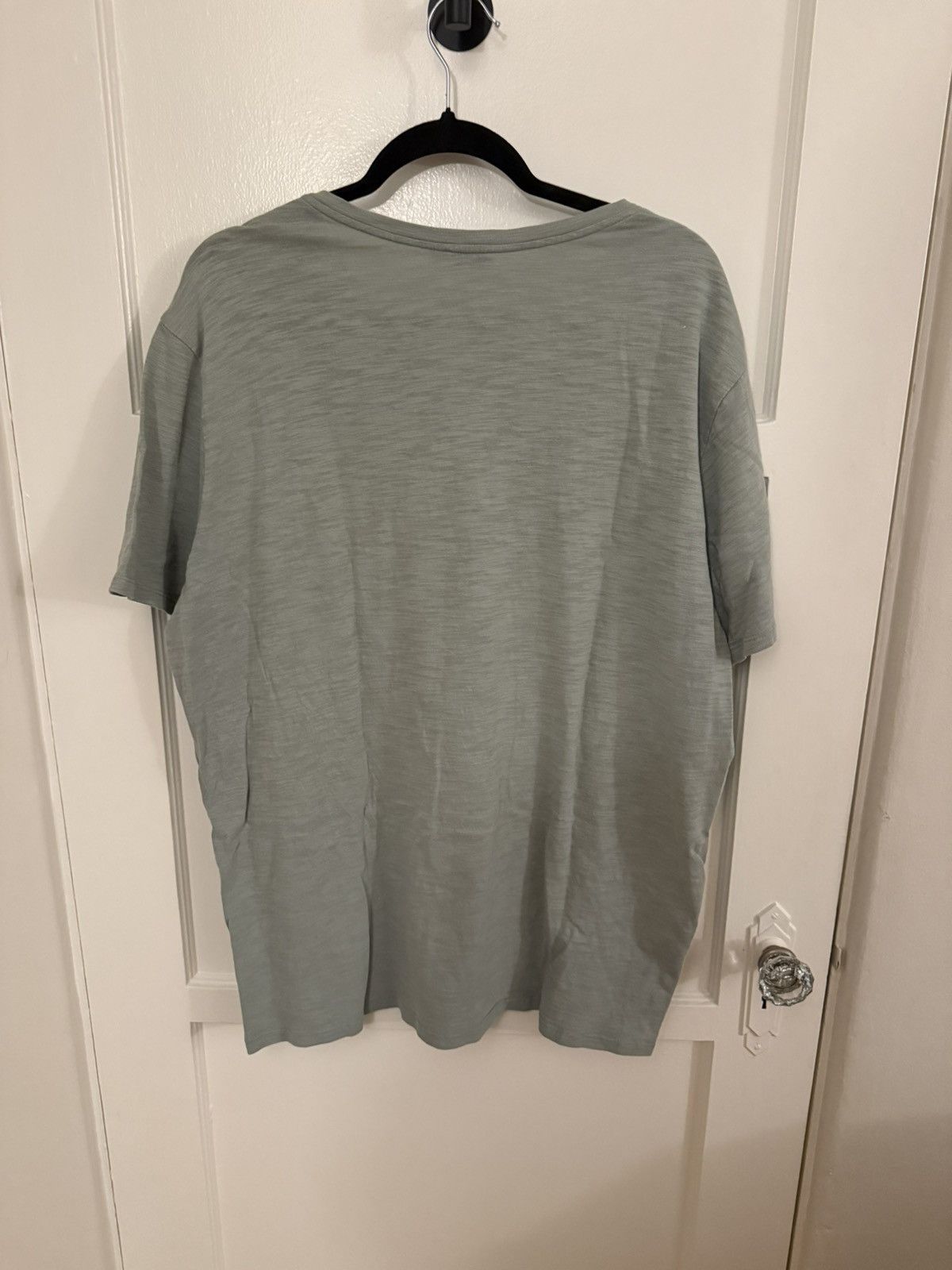 Vince Vince V-Neck T-Shirt Size US XL / EU 56 / 4 - 5 Thumbnail