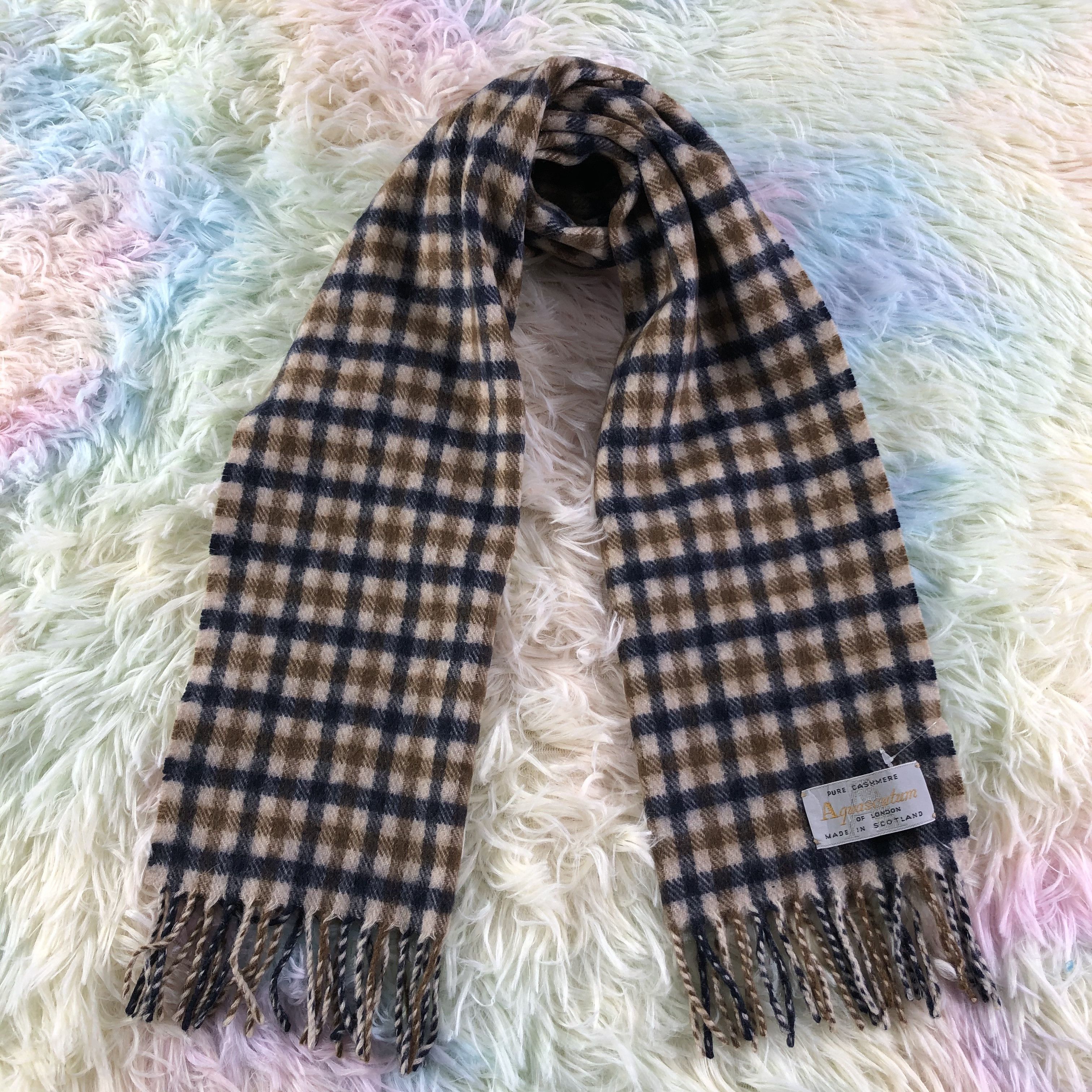 Aquascutum Aquascutum Scarf / Muffler / Neckwear - KM440 Size ONE SIZE - 1 Thumbnail
