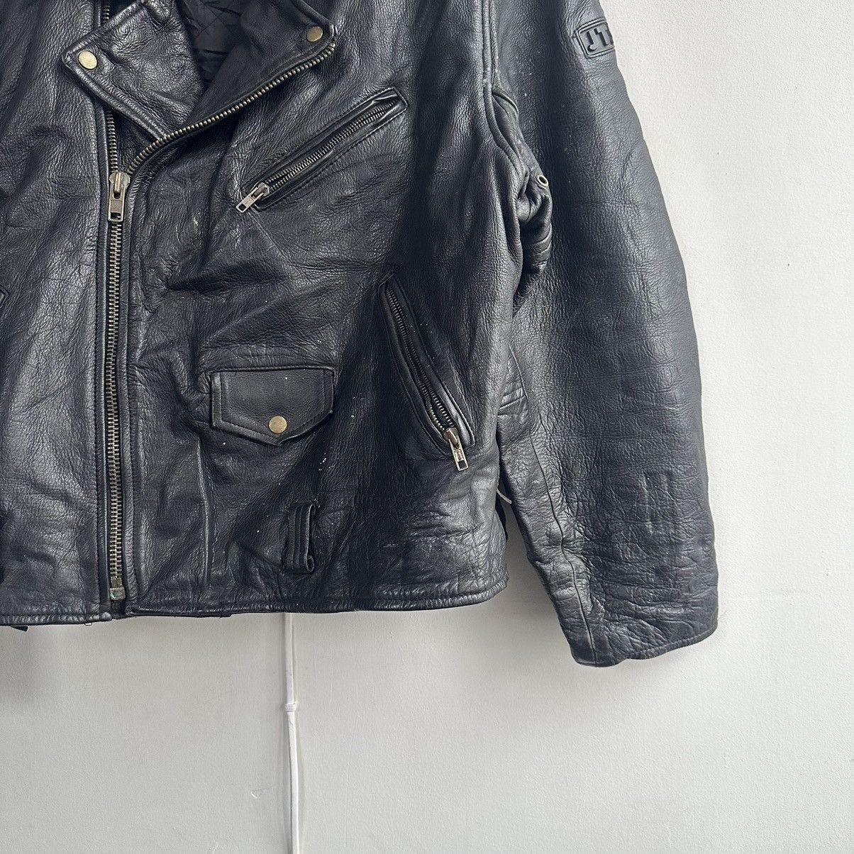 Genuine Leather Vintage Leather moto biker Jacket y2k jacket Size US XXL / EU 58 / 5 - 16 Thumbnail