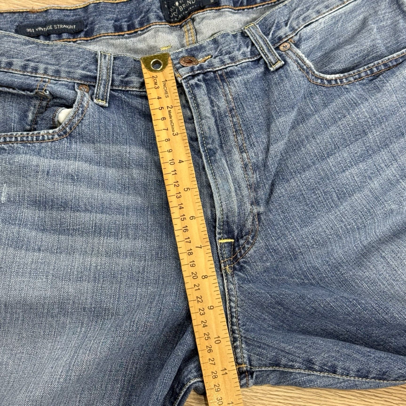 Lucky Brand VINTAGE Lucky Brand Jeans Men 36x30 Blue Medium Wash Straight Denim 90s Mens Straight Denim Jeans Size US 36 / EU 52 - 7 Thumbnail