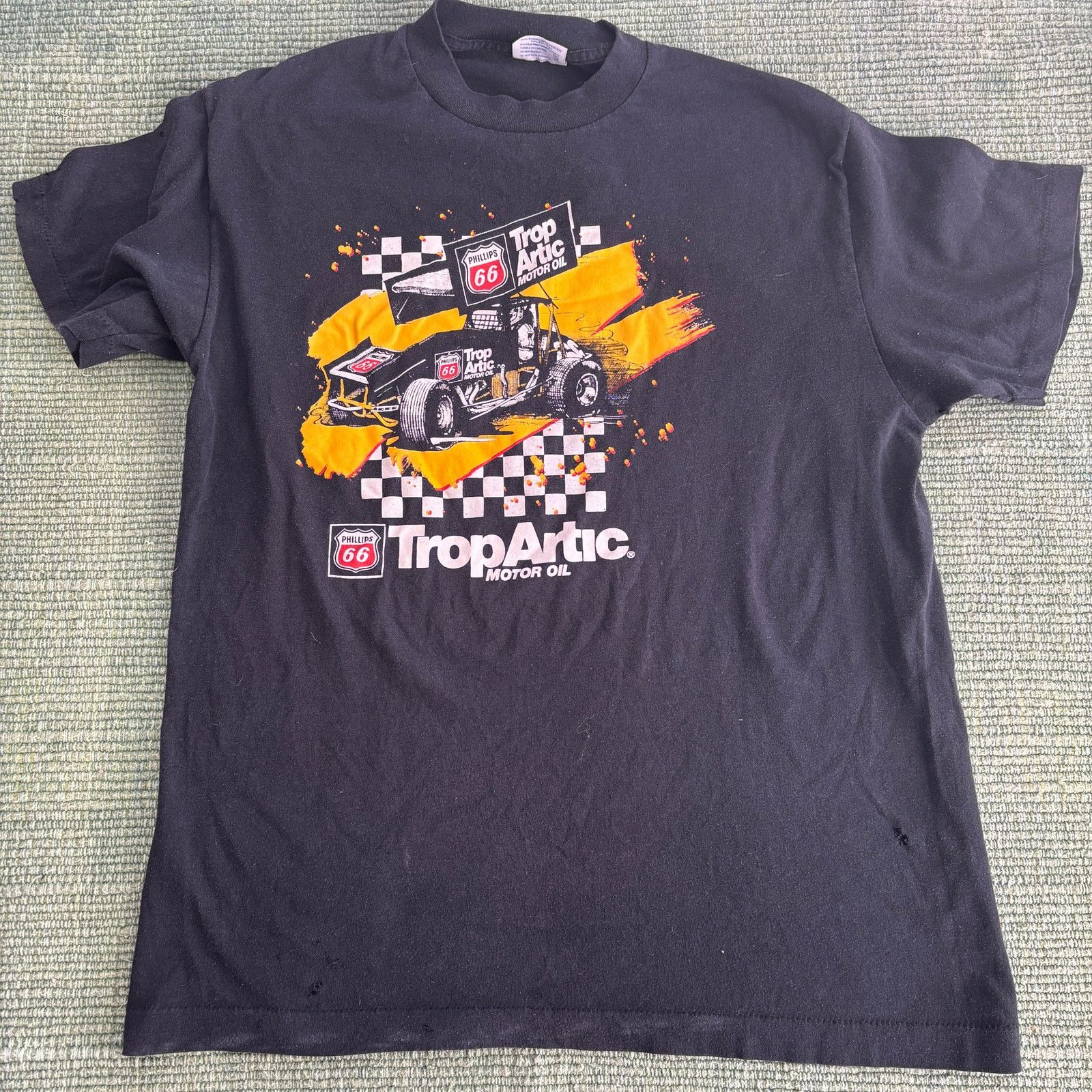 Vintage 80s Black Single Stitched TropArtic Thrashed Racing Tee Size US L / EU 52-54 / 3 - 2 Thumbnail