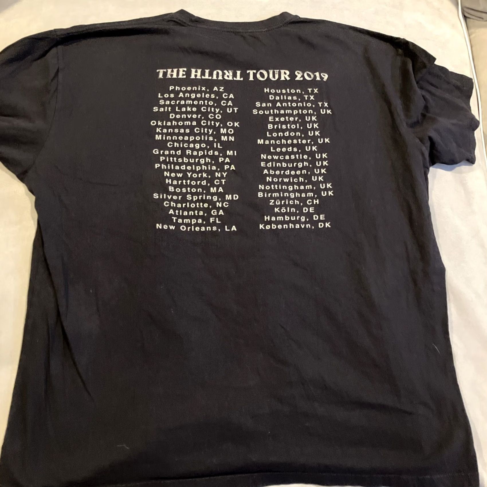 Vintage Nothing More T-Shirt 2019 The Truth Tour A Thousand Arms To Hold You XXL Black Cotton Crew Neck Short Sleeve Band Men Graphic Print Regular Size US XXL / EU 58 / 5 - 4 Thumbnail