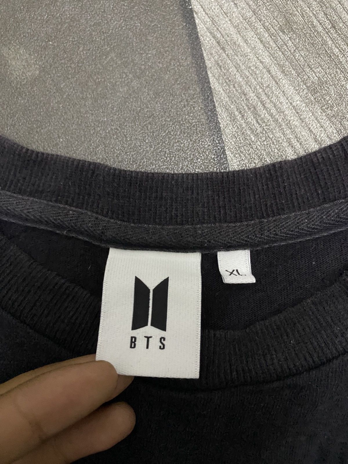 Band Tees Jung Kook BTS TEAM tee Size US XL / EU 56 / 4 - 6 Thumbnail