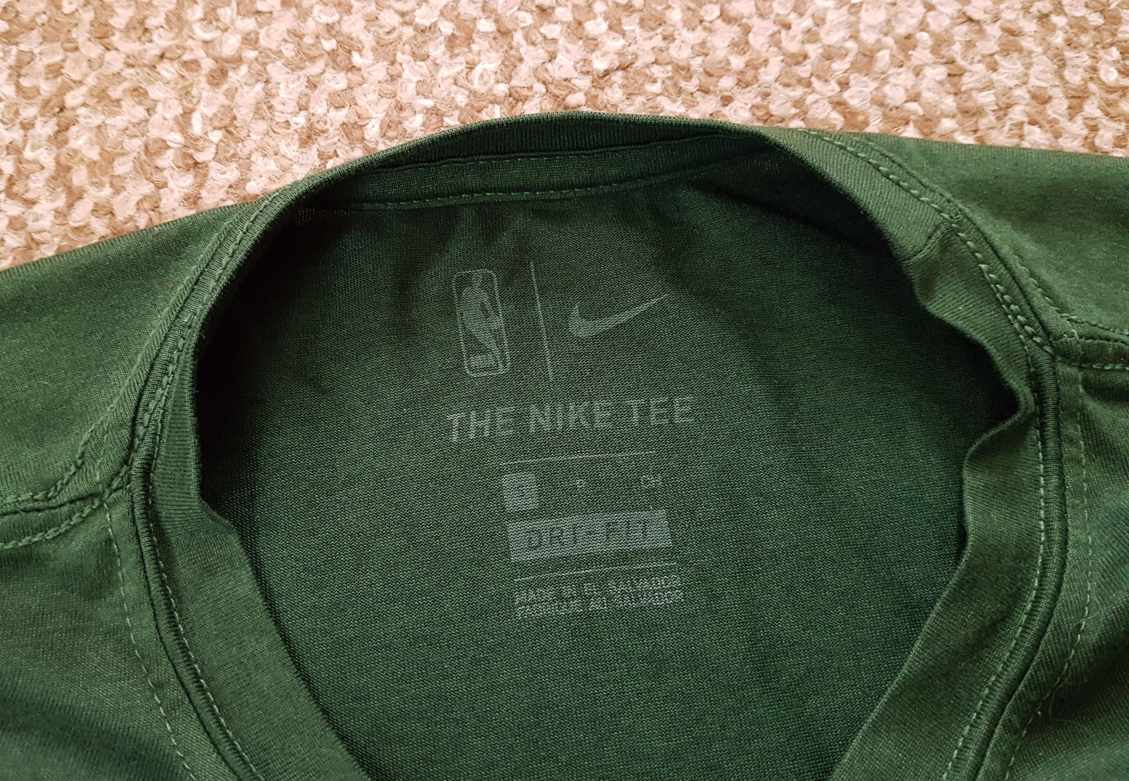 NBA Nike NBA Milwaukee Bucks Training Tee Shirt Jersey Dri-Fit Size US S / EU 44-46 / 1 - 8 Thumbnail