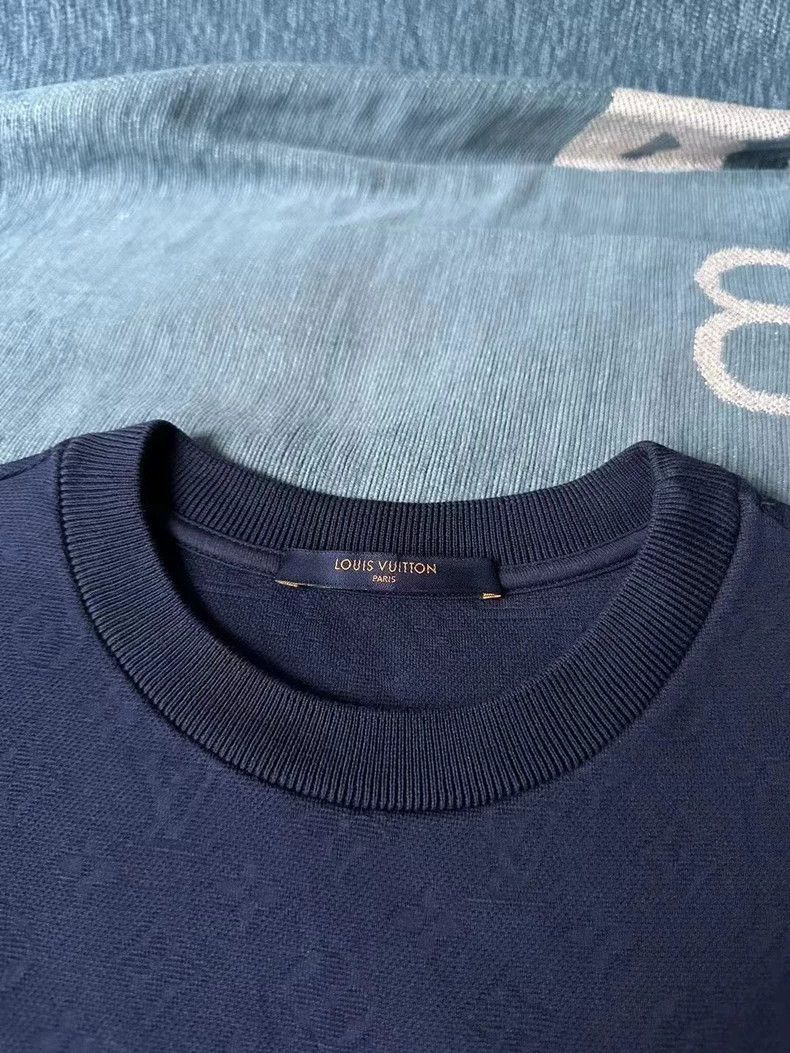 Louis Vuitton Louis Vuitton Dark Blue with Dark Print Pocket short sleeve Size US XS / EU 42 / 0 - 2 Thumbnail