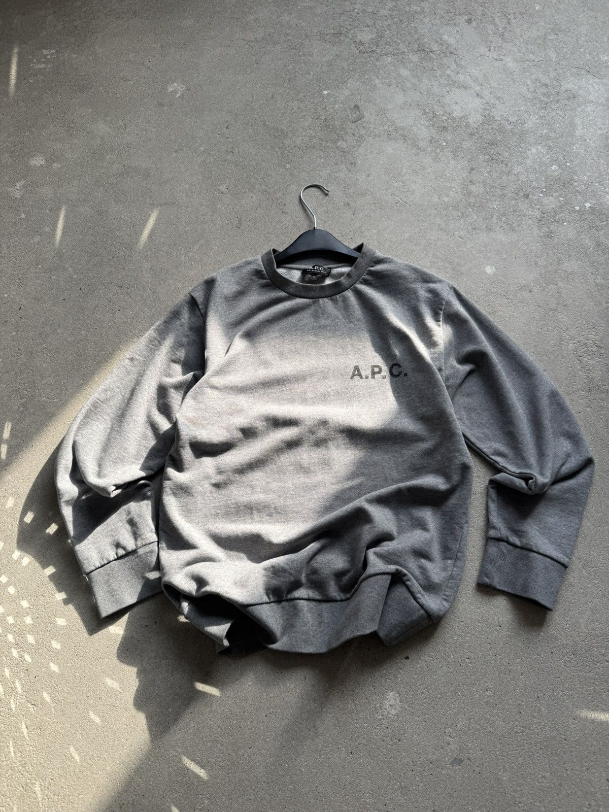 A.P.C. Vintage A.P.C Sweatshirt Grey Size US S / EU 44-46 / 1 - 3 Thumbnail