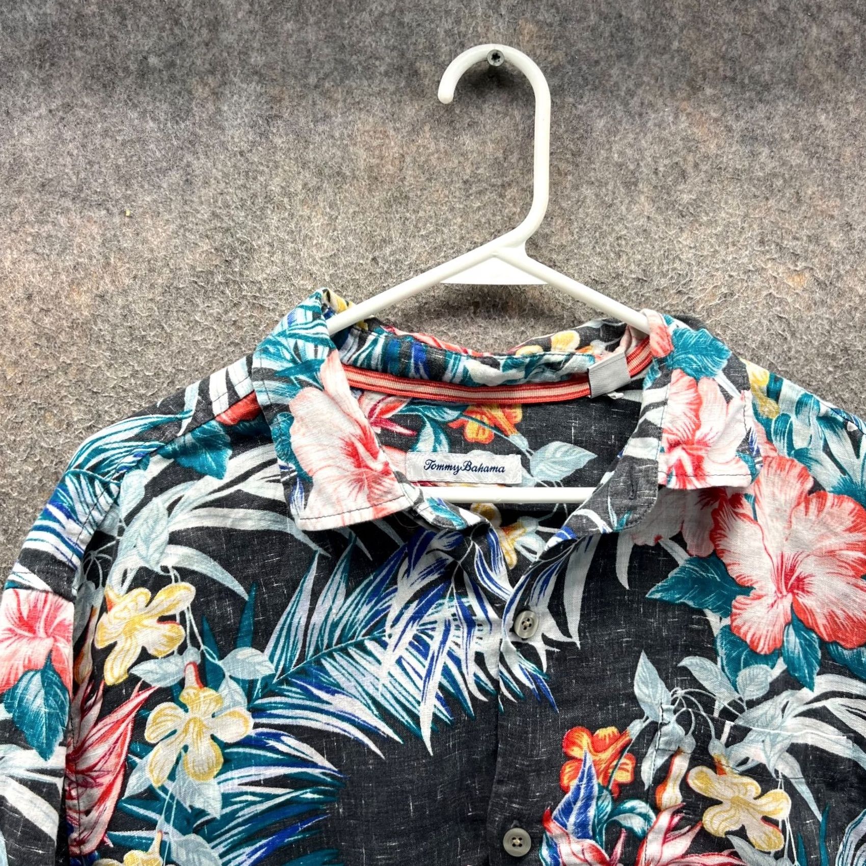 Tommy Bahama Tommy Bahama Shirt Men Large Blue Pink Button Down Paradise Linen Floral Classic Shirt Mens Large Blue Pink Floral Linen Button-Up Size US L / EU 52-54 / 3 - 7 Thumbnail