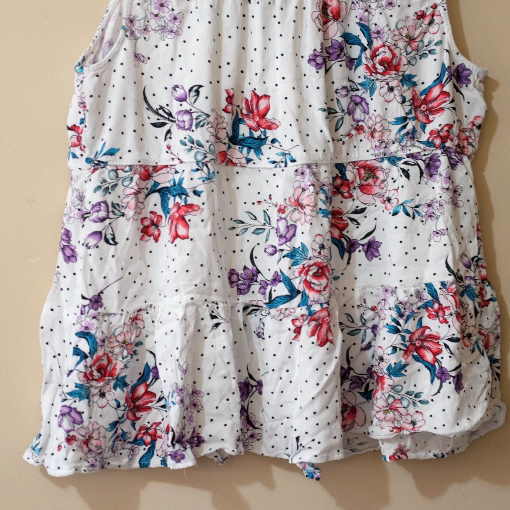 Torrid Torrid Floral Tie-Neck Keyhole Top Sleeveless Women's Plus Size 00 #H48-16 Size XXS / US 00 / IT 34 - 6 Thumbnail