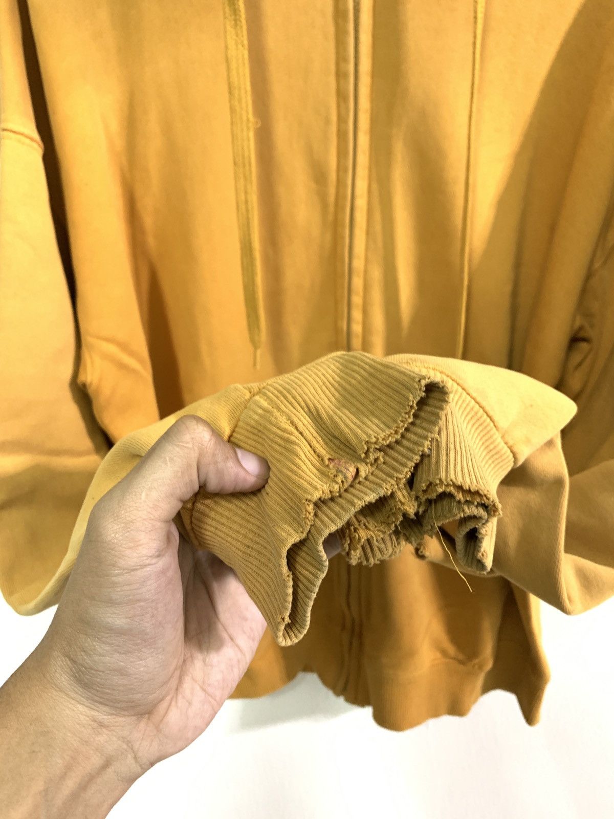 Vintage Thrashed Vintage Hoodie Zip Up Size US L / EU 52-54 / 3 - 3 Thumbnail