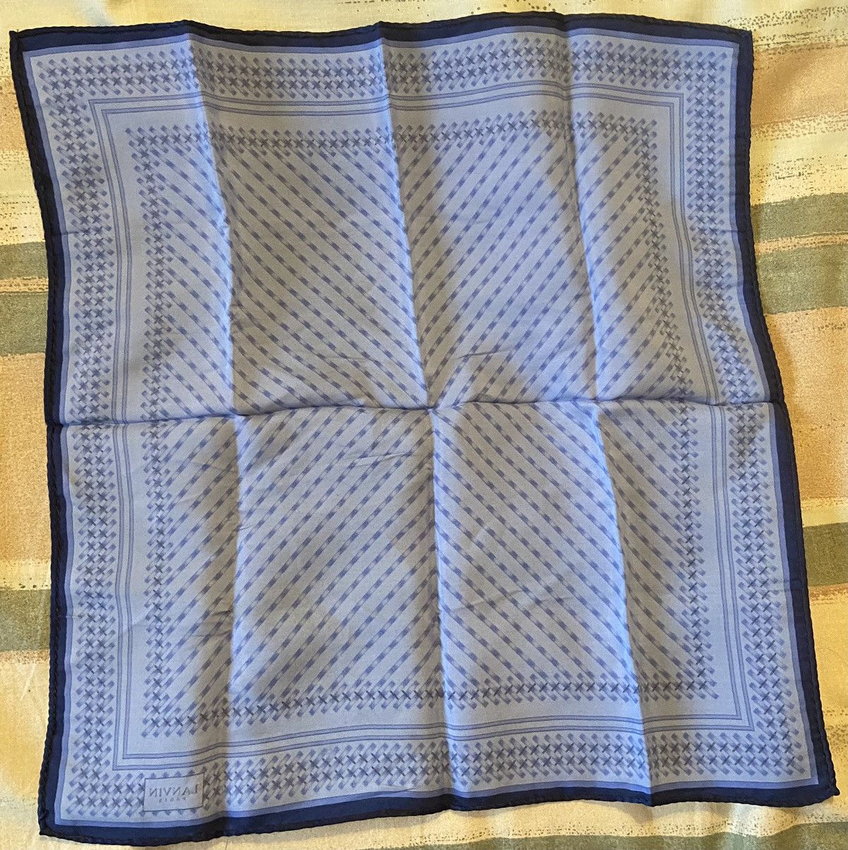 Vintage Lanvin vintage handkerchief classic silk pocketsquare Size ONE SIZE - 2 Thumbnail