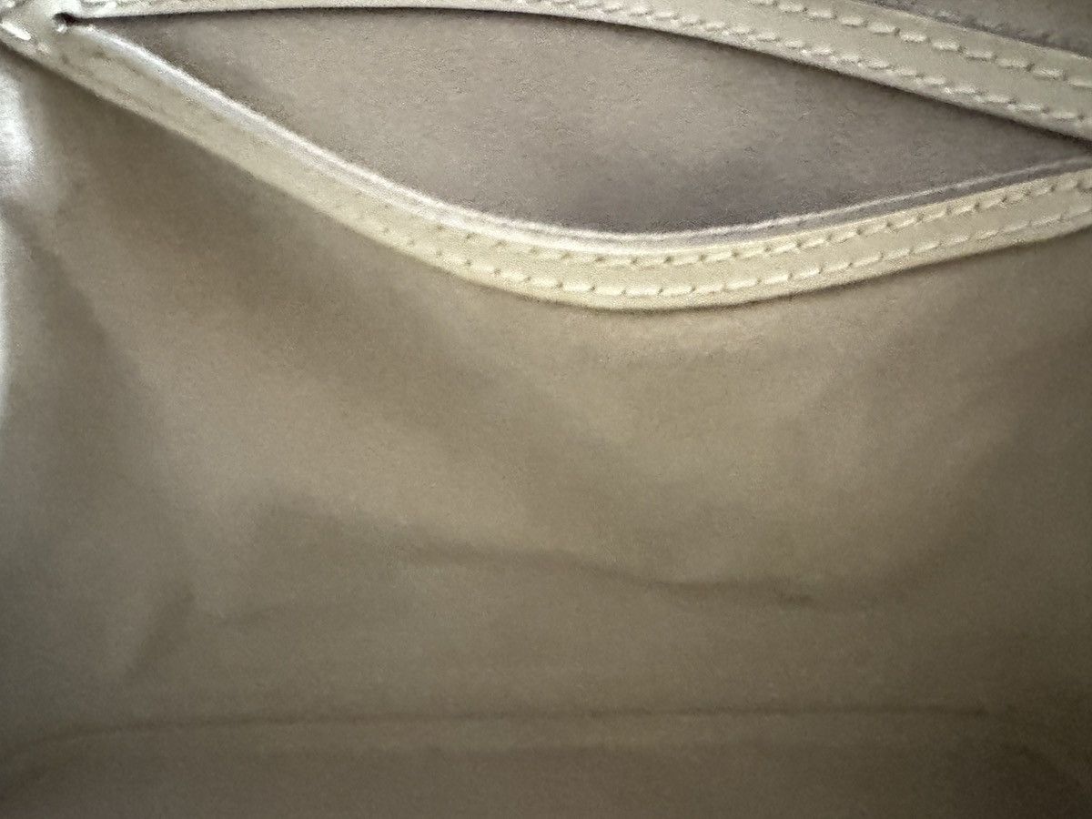 Louis Vuitton LOUIS VUITTON EPI Alma Hand Bag - White/Ivoire Size ONE SIZE - 12 Thumbnail