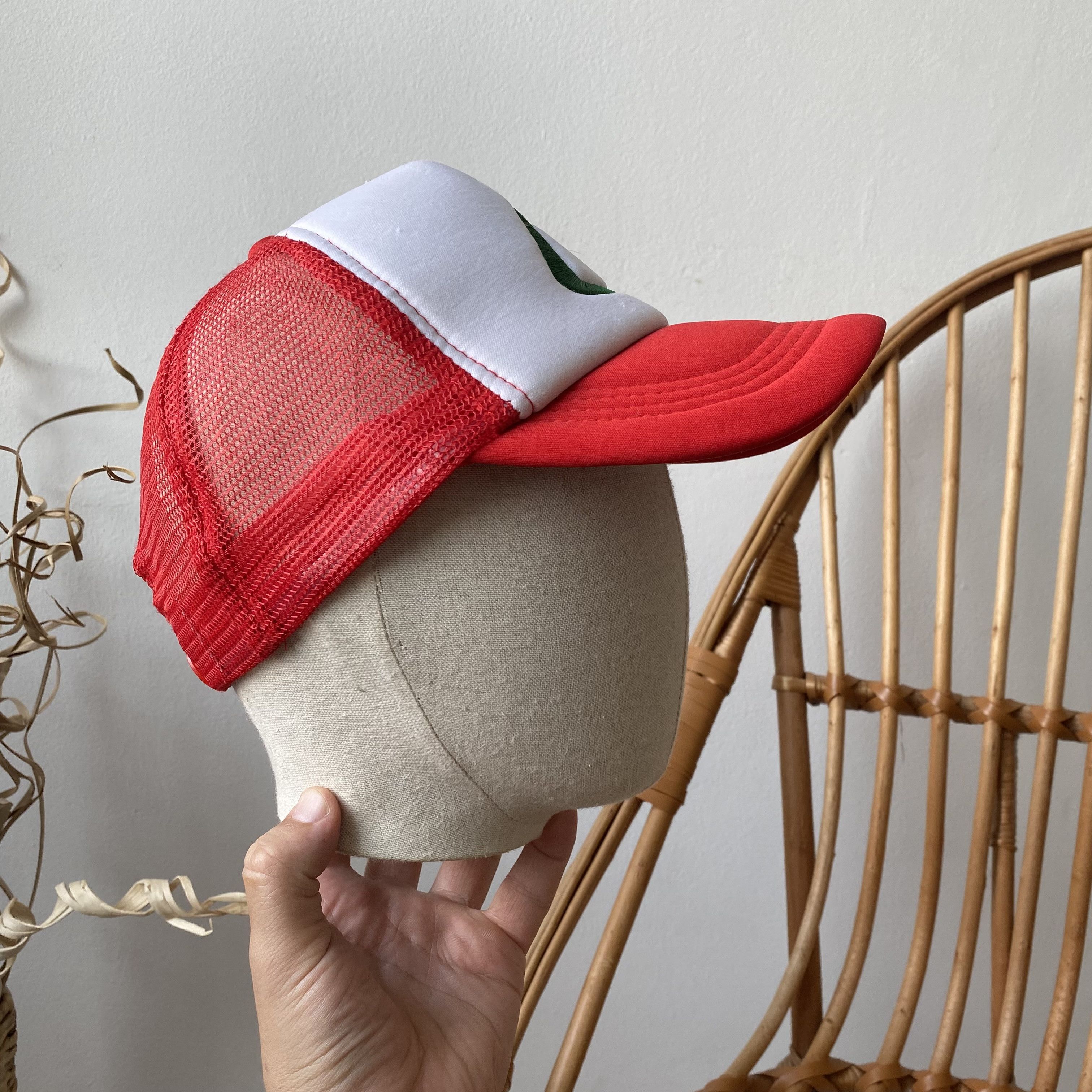 Japanese Brand Vintage Pokémon Ash Ketchum Trucker Cap Anima Nitendo Size ONE SIZE - 3 Thumbnail