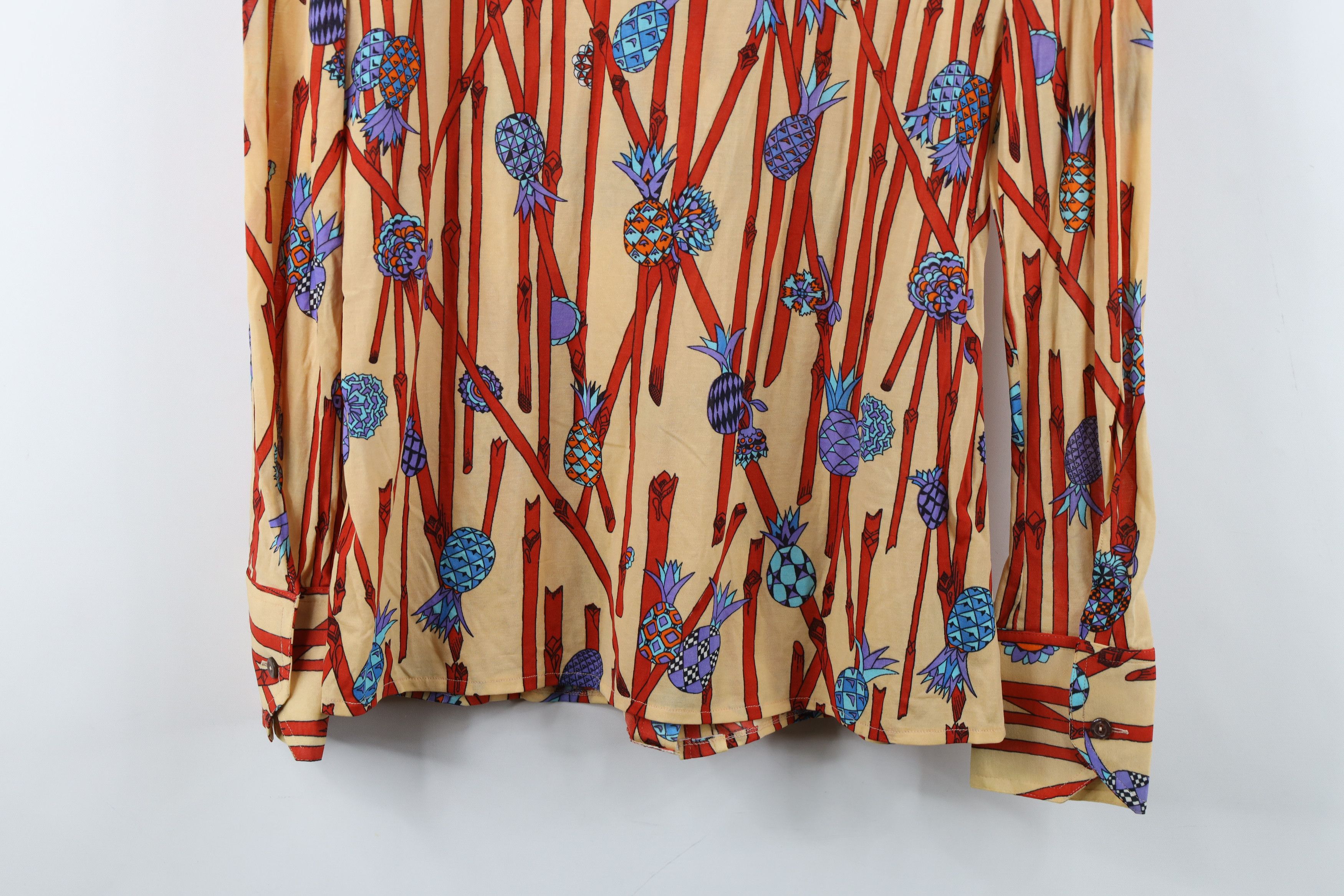 Vintage Vintage 60s Streetwear Knit Pineapple Geometric Button Shirt Size L / US 10 / IT 46 - 13 Thumbnail